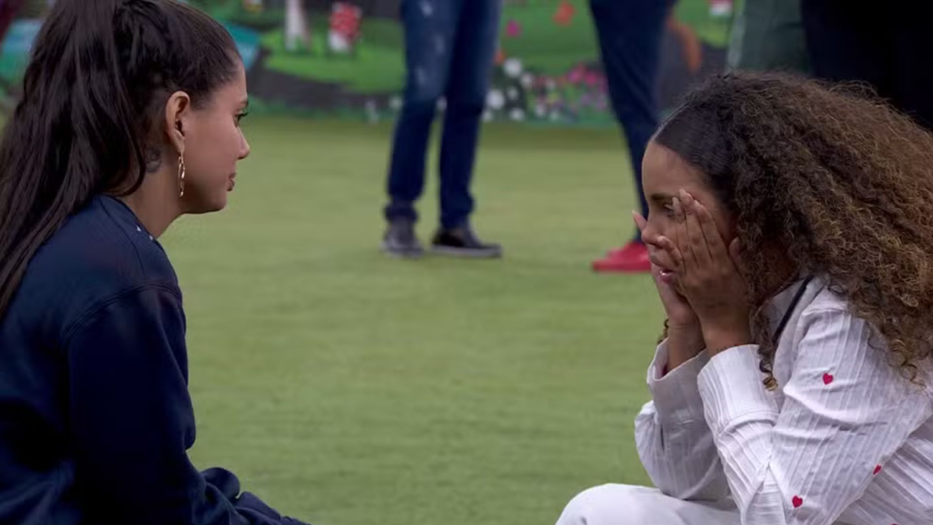BBB 24: Sisters decifram discurso de Tadeu Schmidt: ‘Tem o Rodrigo ainda’