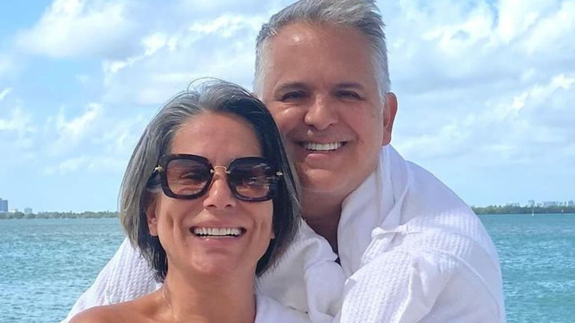 Gloria Pires celebra os 62 anos de seu marido, Orlando Morais: “Meu amor”