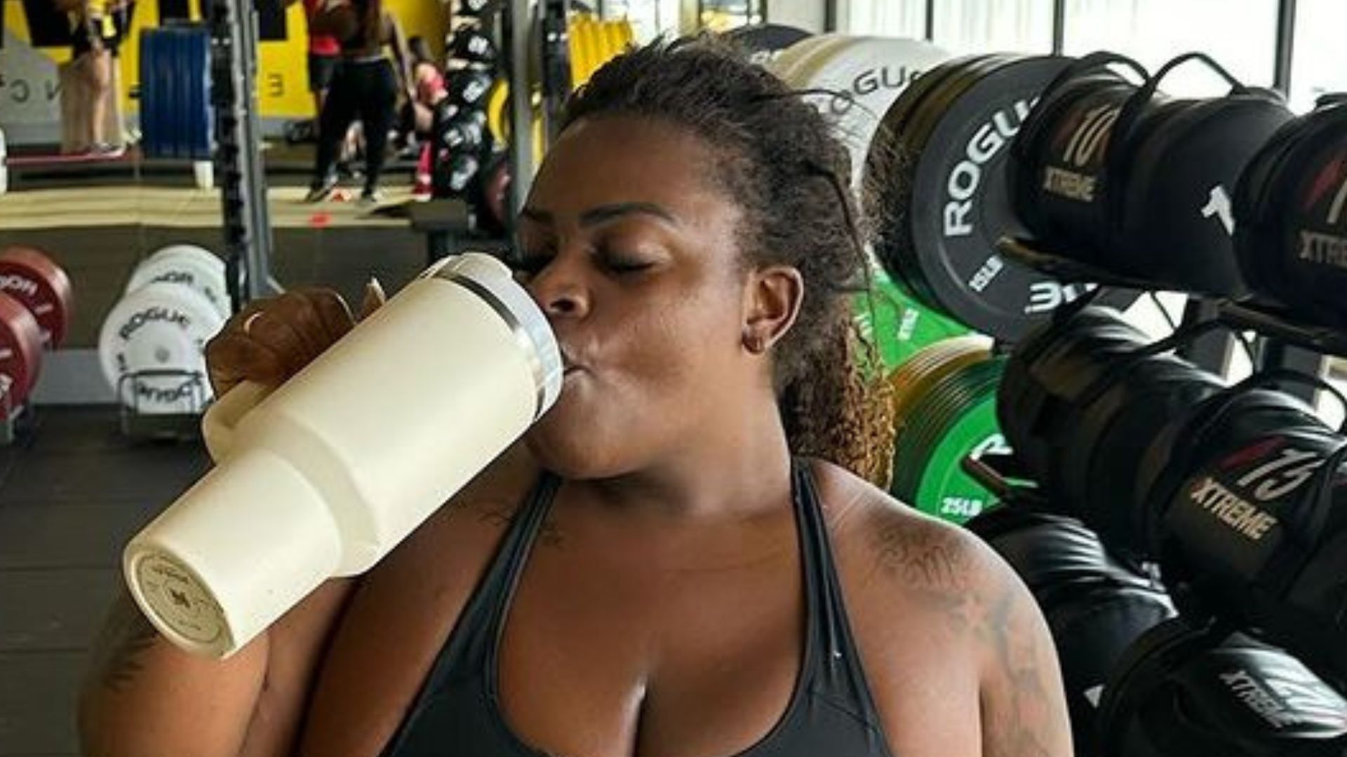 Na academia, Jojo Todynho manda mensagem de incentivo: “Se admire”