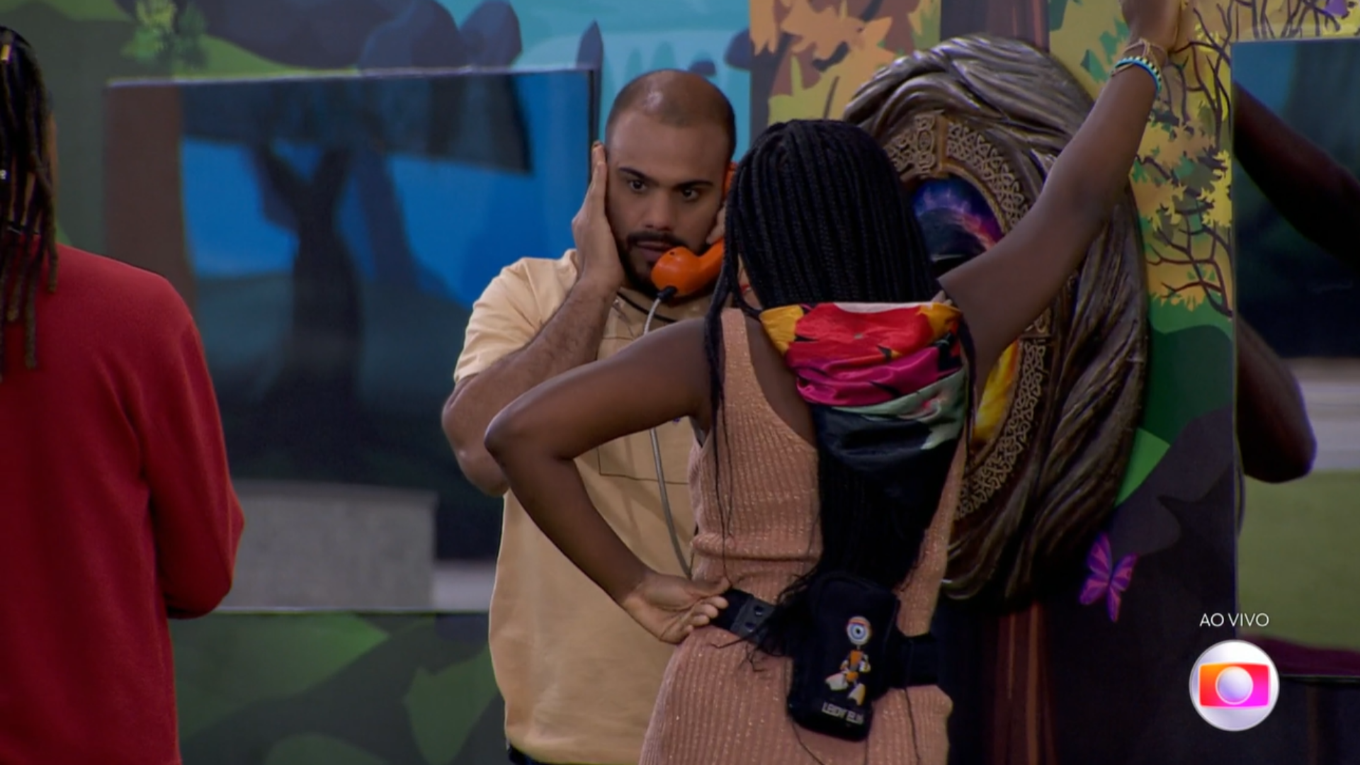 BBB 24: Marcus Vinicius atende Big Fone e indica 3 brothers para o paredão