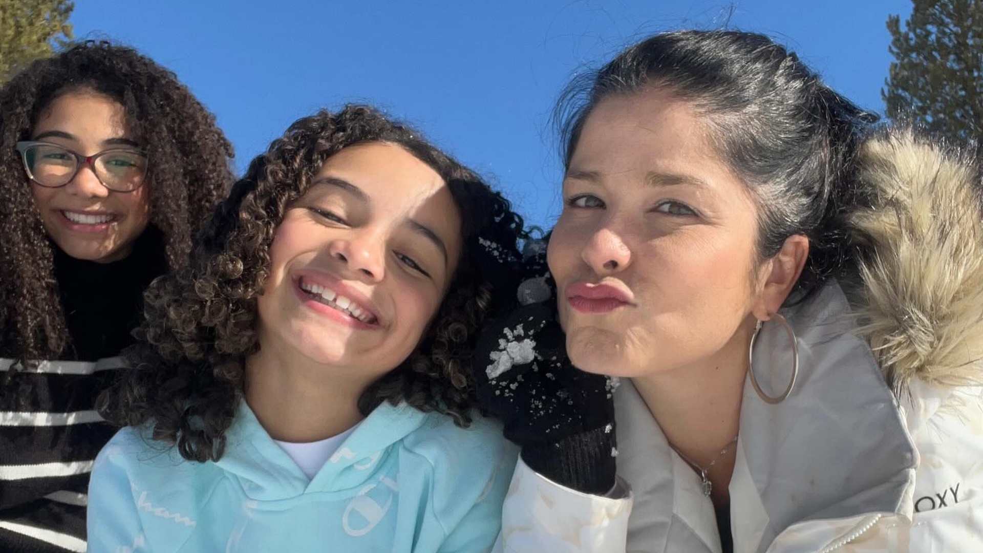 Samara Felippo abre álbum de fotos de viagem com as filhas: “Inesquecível”