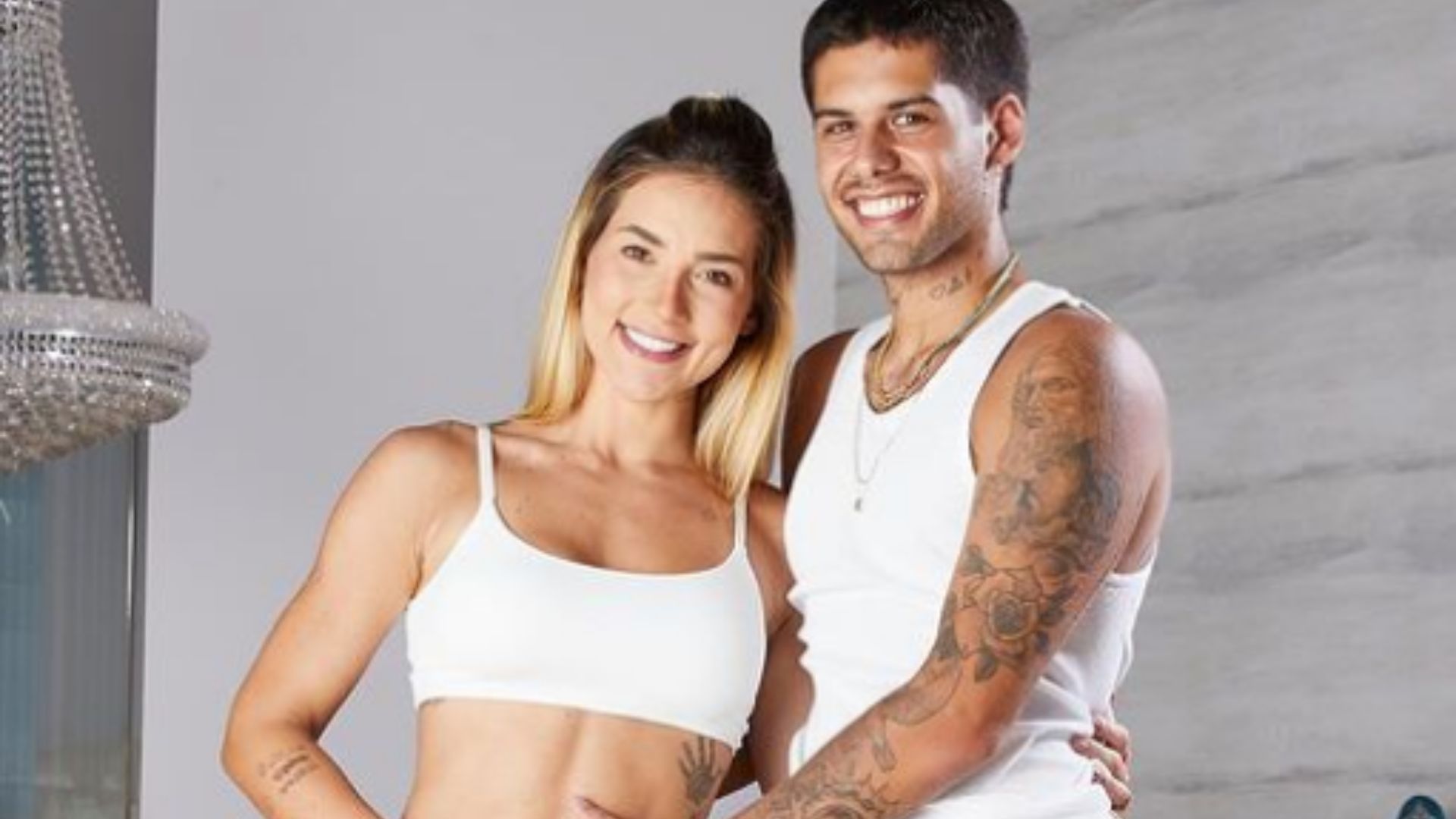 Virginia Fonseca vai a suíte de luxo em maternidade para nascimento do bebê