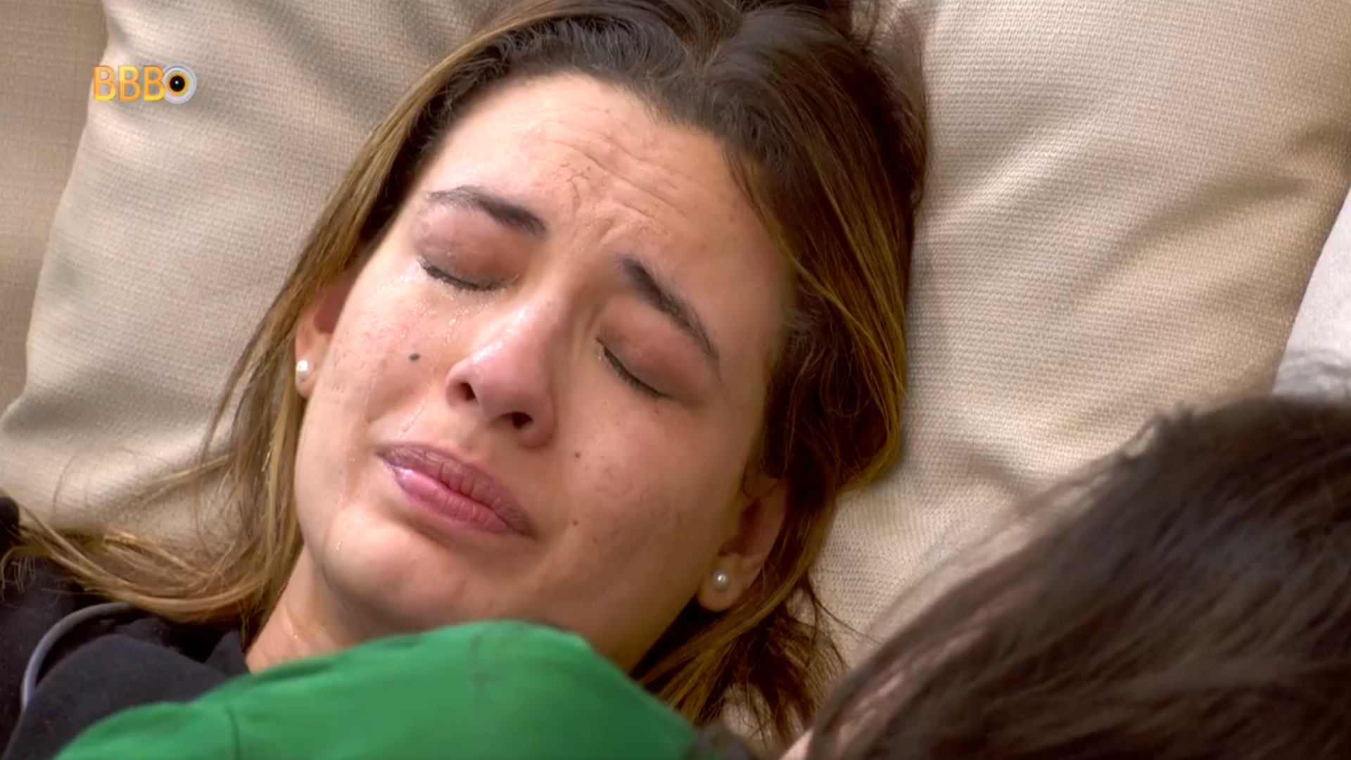 BBB 24: Bia cai no choro e confessa medo: “E se o Brasil achar que forço?”