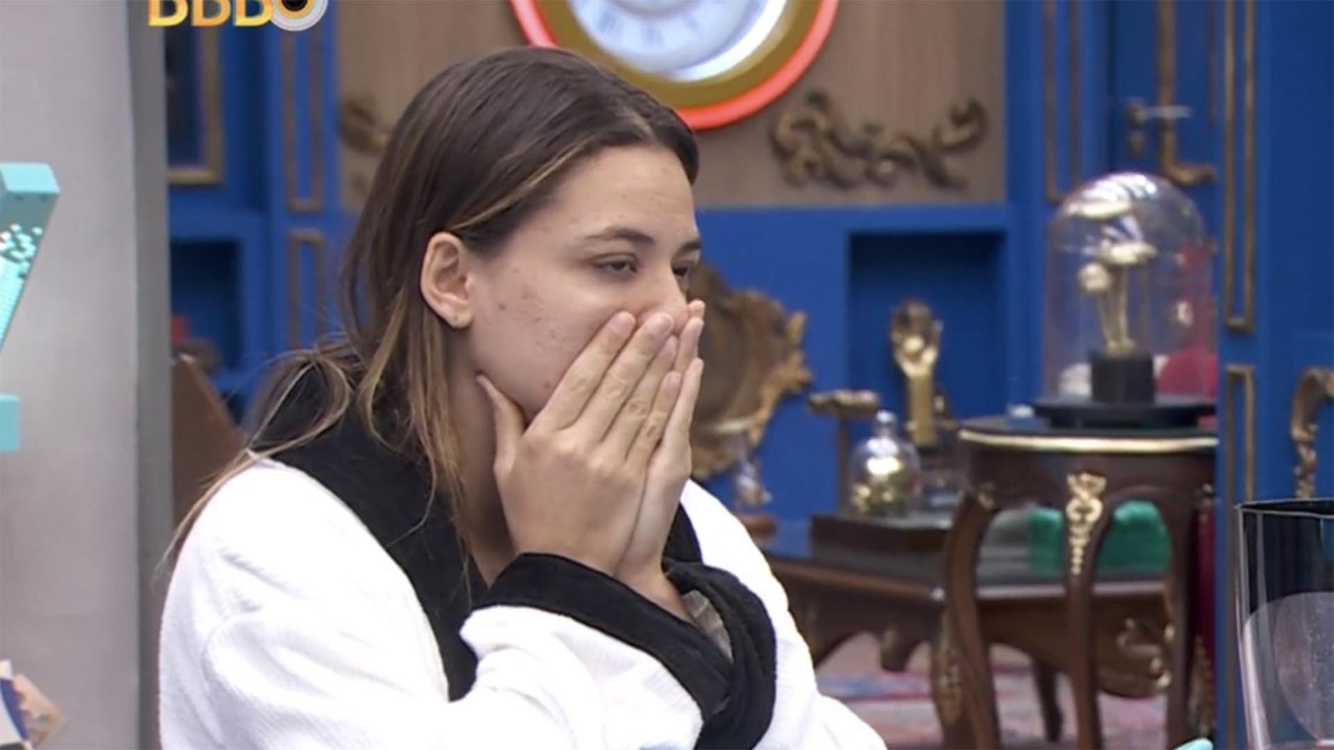 BBB 24: Beatriz faz ação proibida e leva bronca da produção