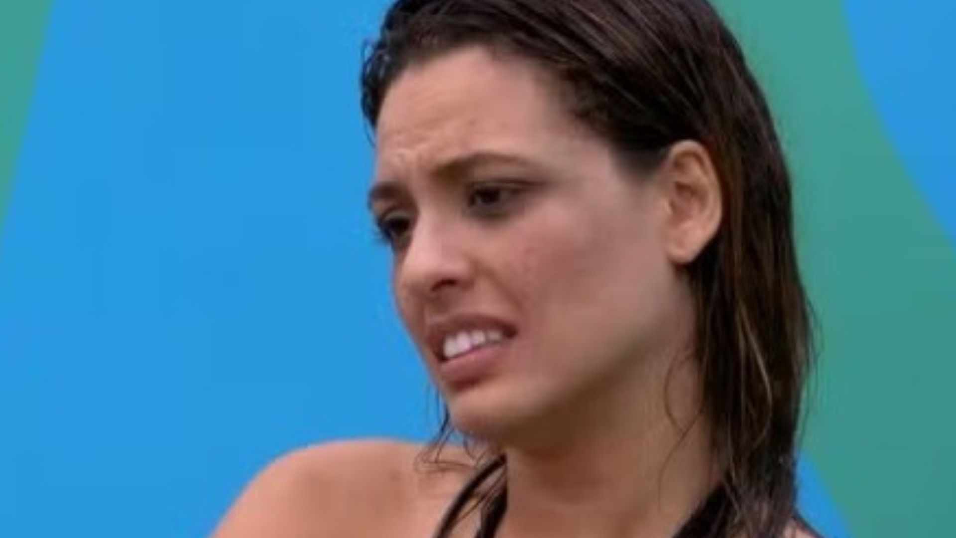 BBB 24: Beatriz nota reação de brothers em festa: ‘Falsidade’