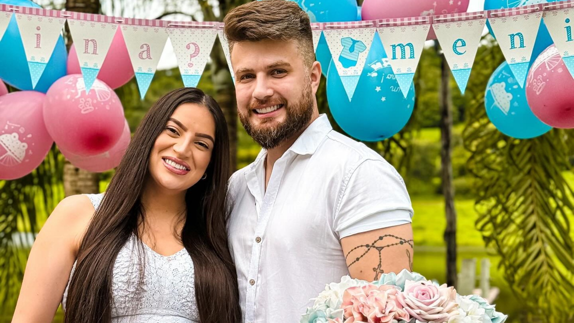 Sertanejo Conrado descobre sexo dos filhos gêmeos; saiba os nomes