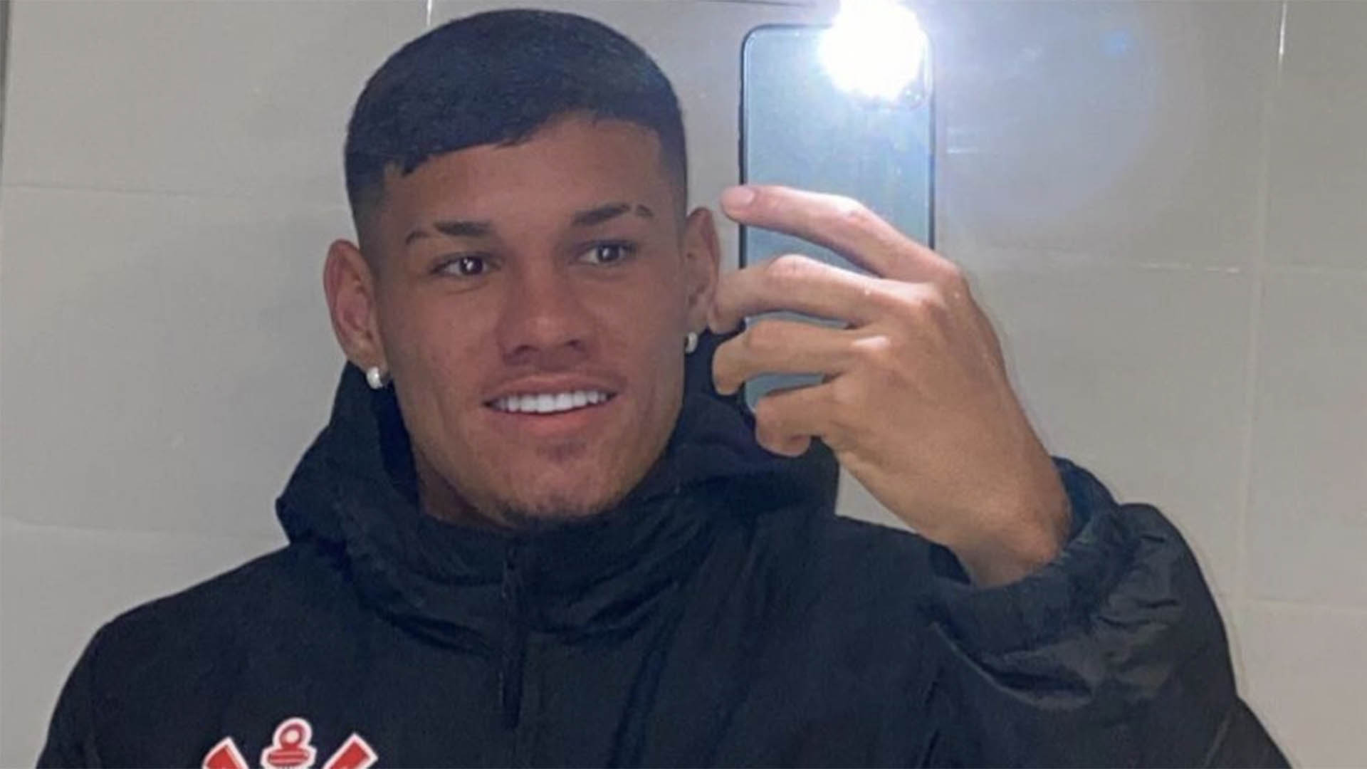 Jogador Dimas presta depoimento sobre a morte de Lívia e advogado revela detalhes