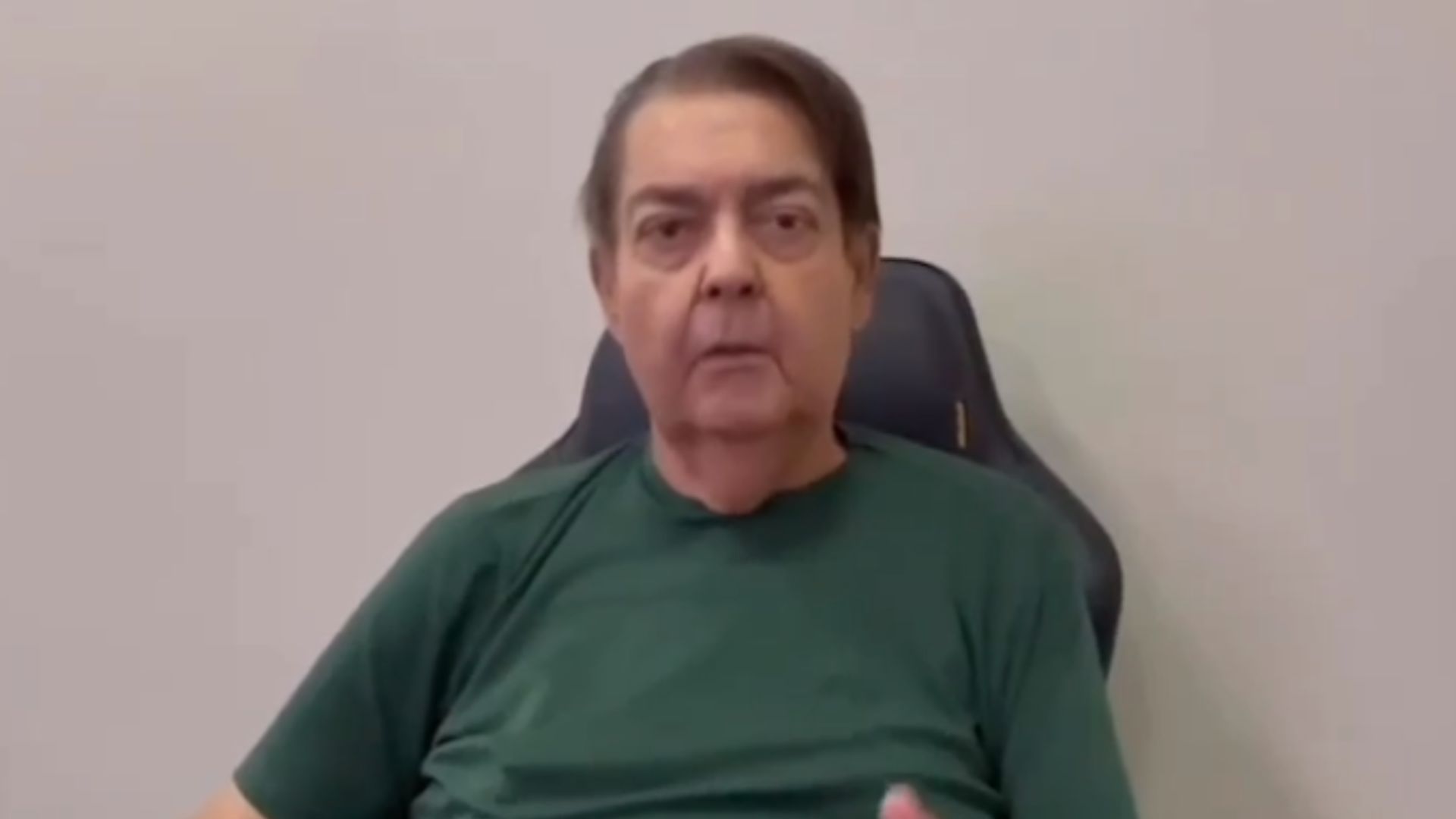 Faustão pode passar por novo transplante após internação
