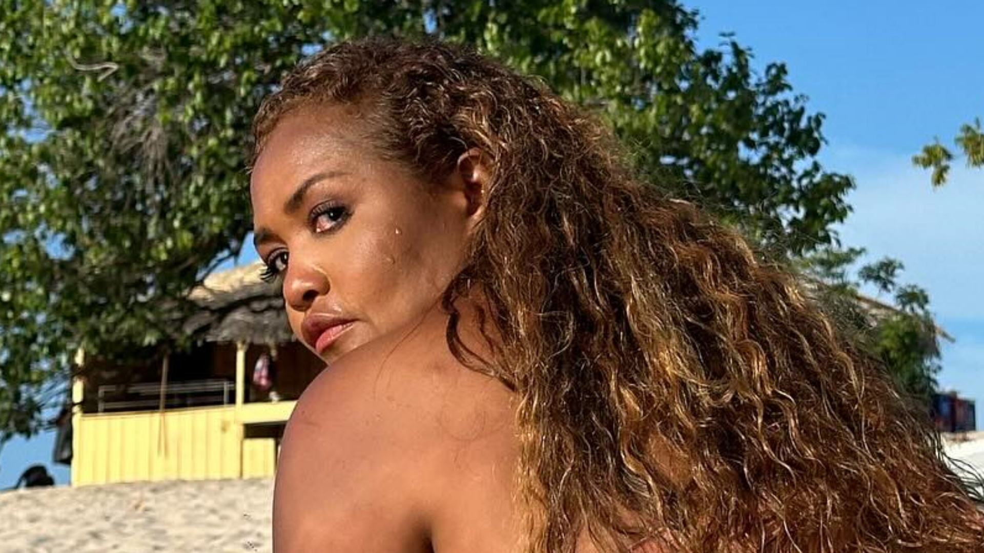 Gaby Amarantos impressiona ao exibir corpão: “Perfeita”