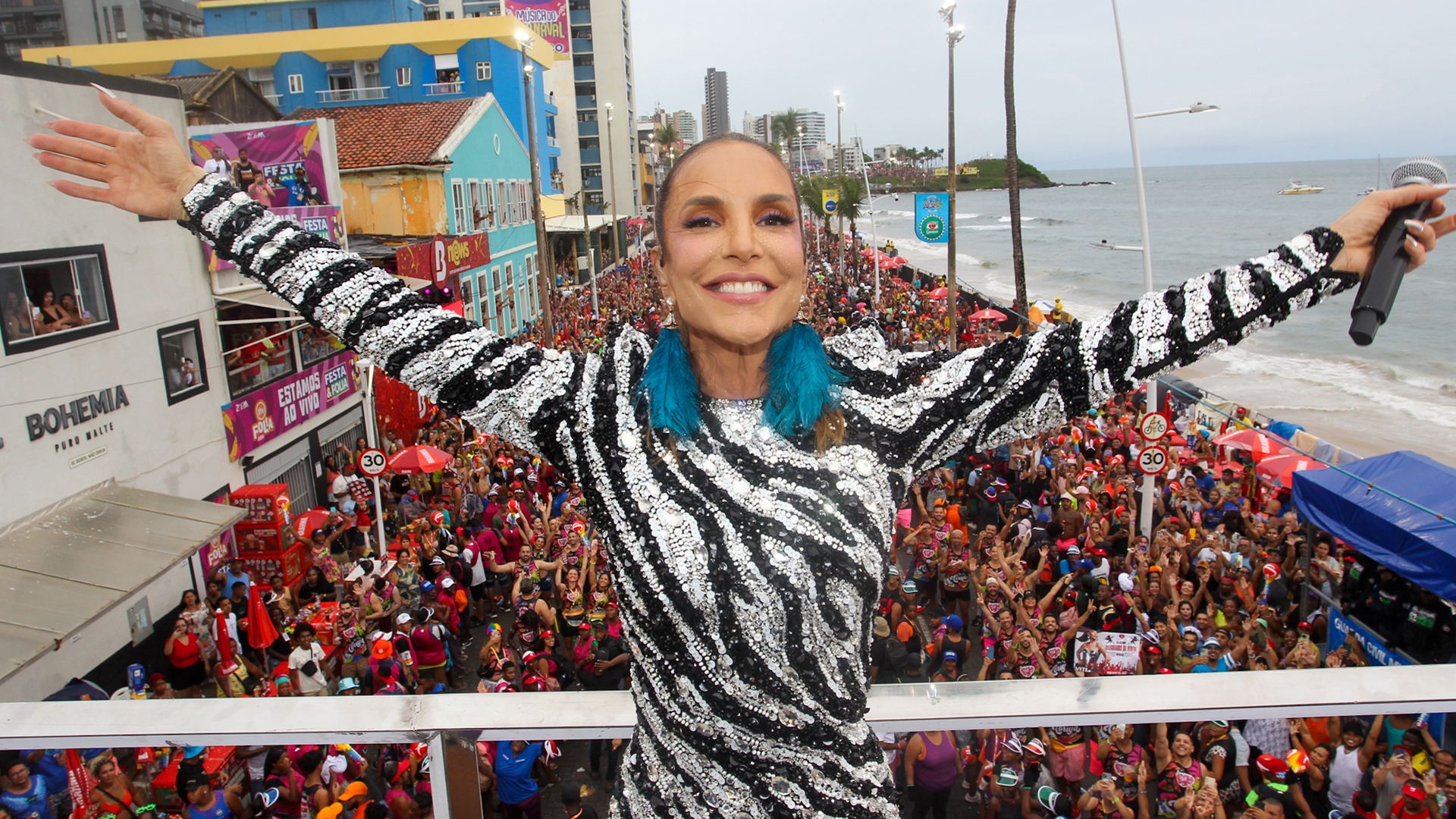 Ivete Sangalo exalta família no Carnaval: ‘Macetando o dia inteiro’