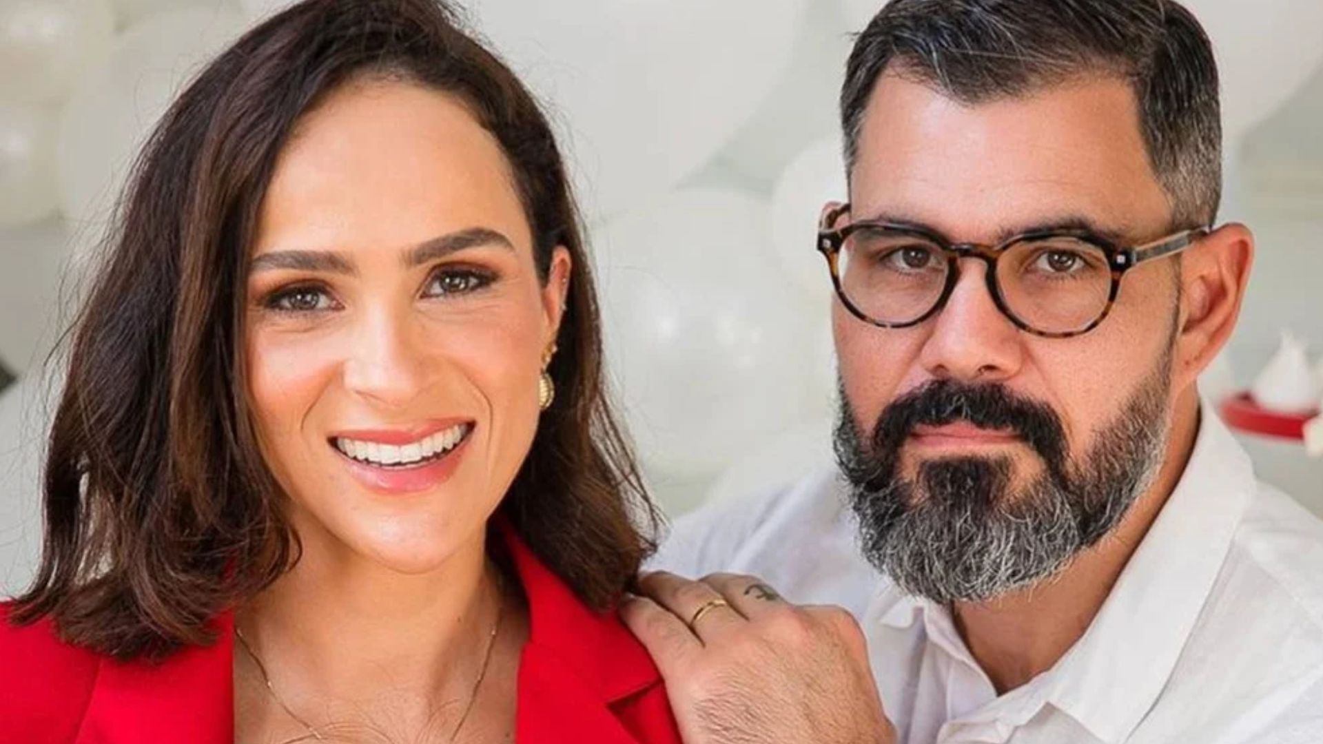 Na reta final da gravidez, esposa de Juliano Cazarré fala sobre parto do 6º filho