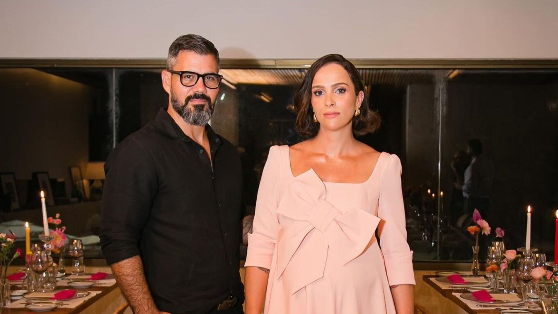 Leticia Cazarré exibe barrigão em look mega elegante para seu aniversário