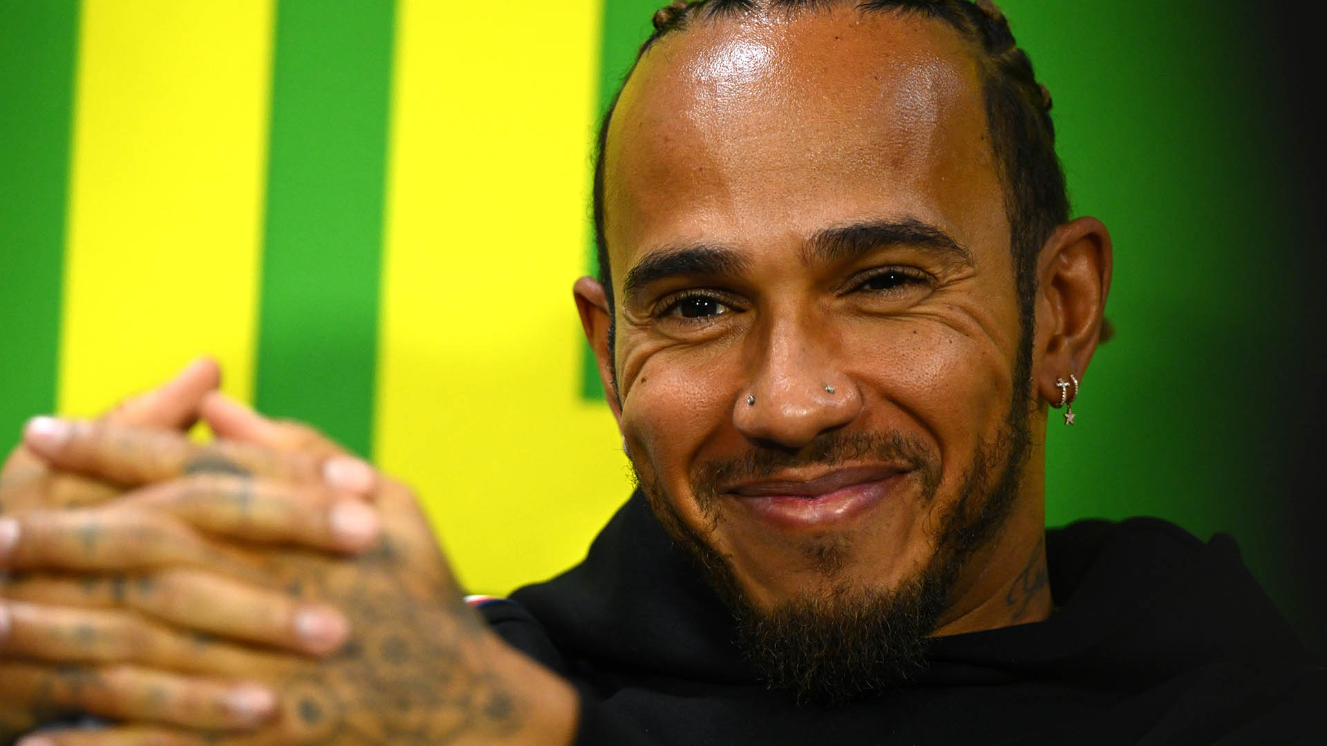 Valor do salário do Lewis Hamilton na Ferrari é revelado e impressiona!