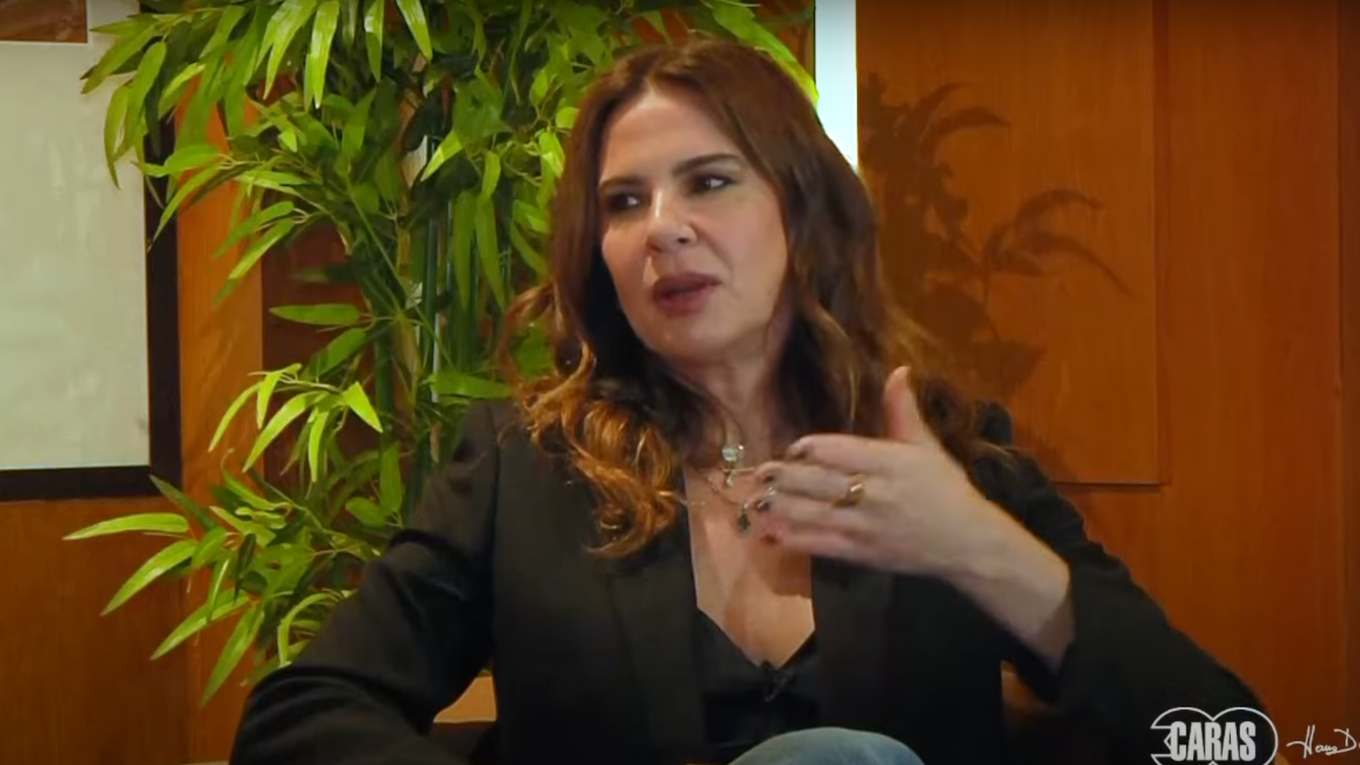Luciana Gimenez mergulha em retrospectiva ao falar de Mick Jagger, paixões e maternidade