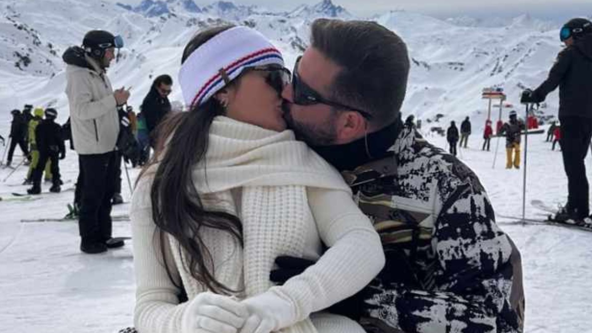 Maraisa aproveita viagem aos Alpes Franceses com o noivo, Fernando Mocó