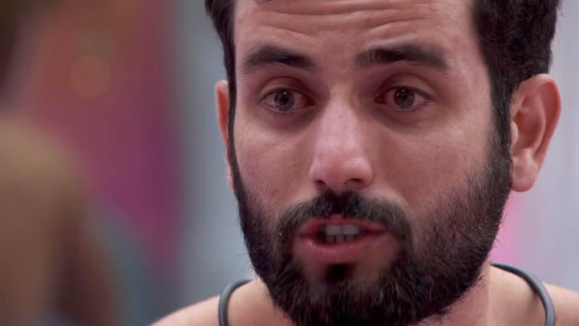 BBB 24: Matteus cai no choro em desabafo: ‘Não vou pisar’