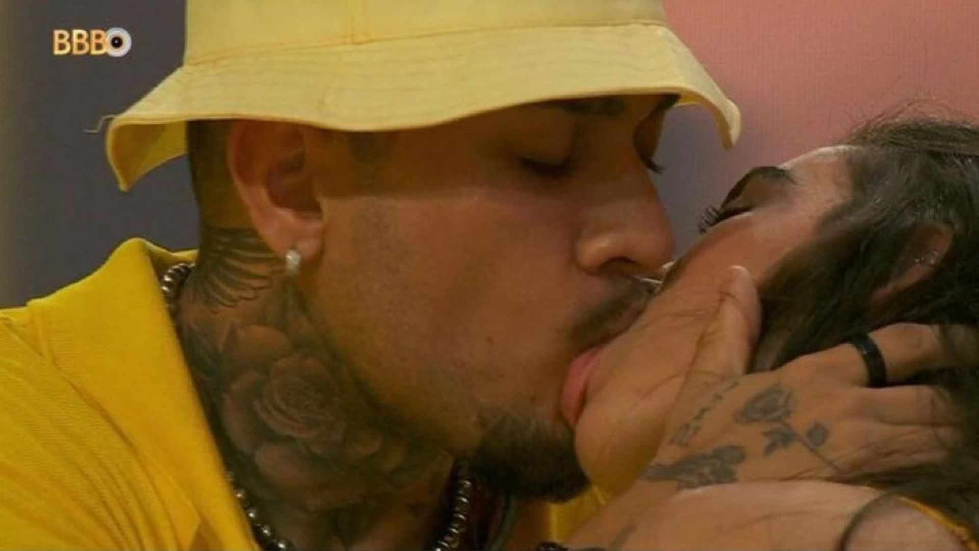 BBB 24: MC Bin Laden e Giovanna dão beijão em festa