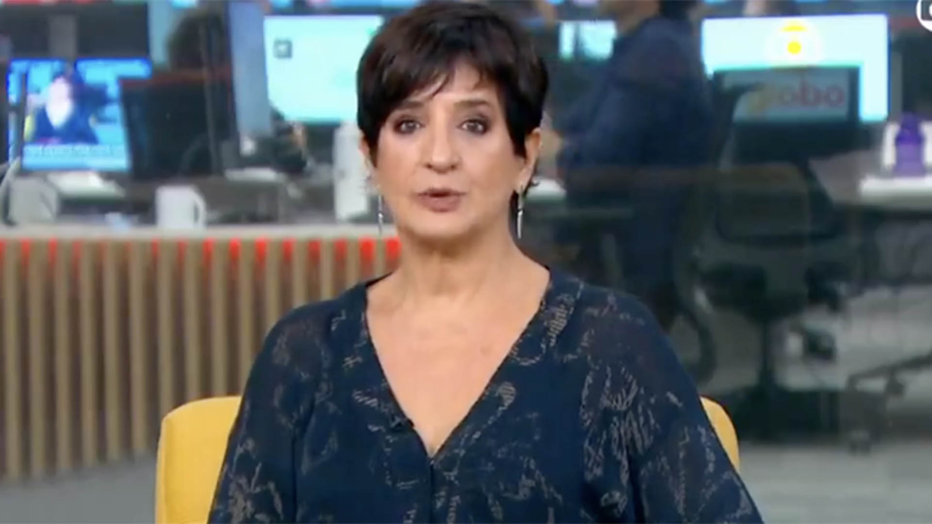 Arrastão?! Monica Waldvogel comete gafe em transmissão ao vivo na TV