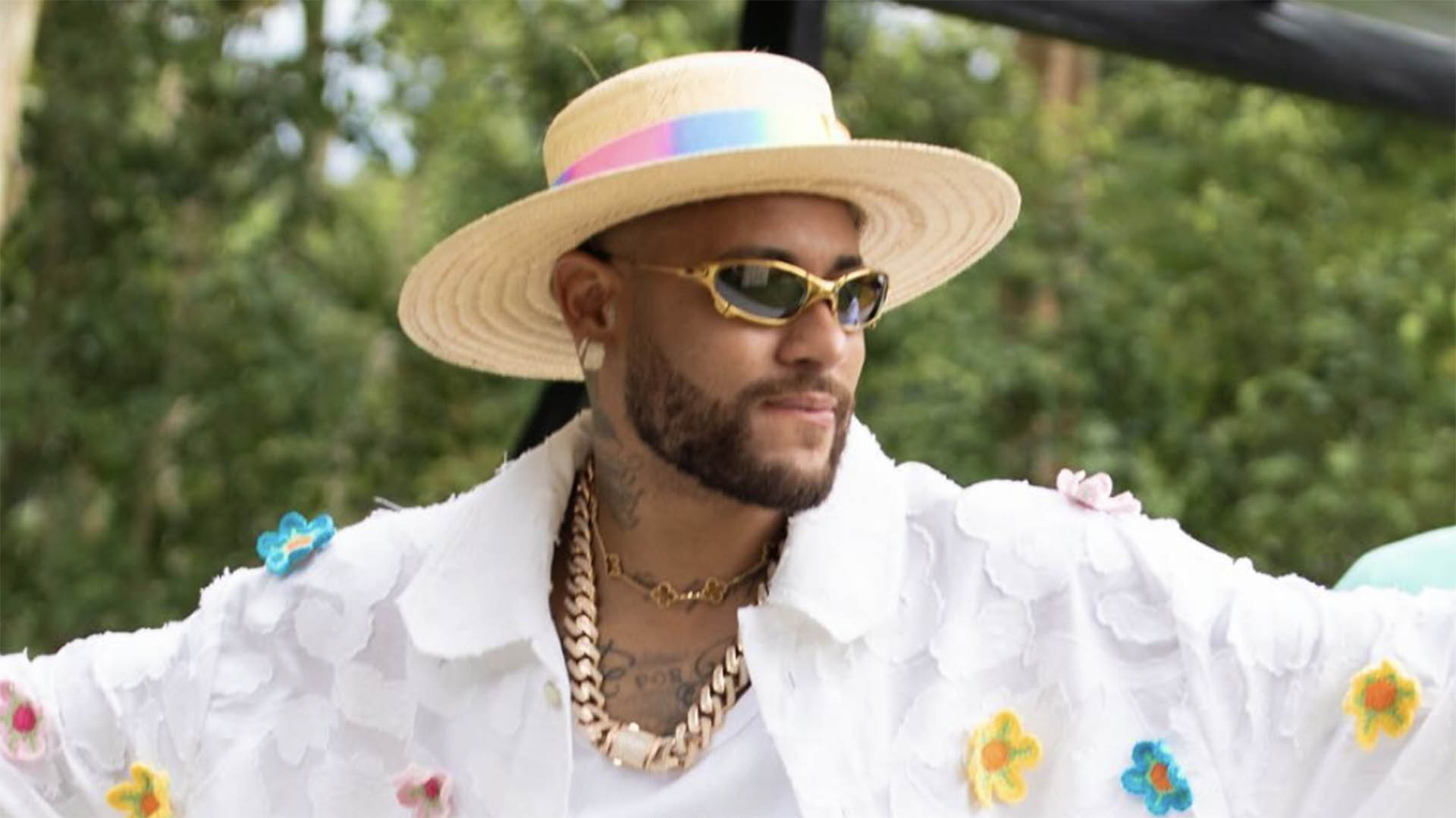 Suposta mãe do terceiro filho de Neymar Jr para de seguir o jogador nas redes sociais