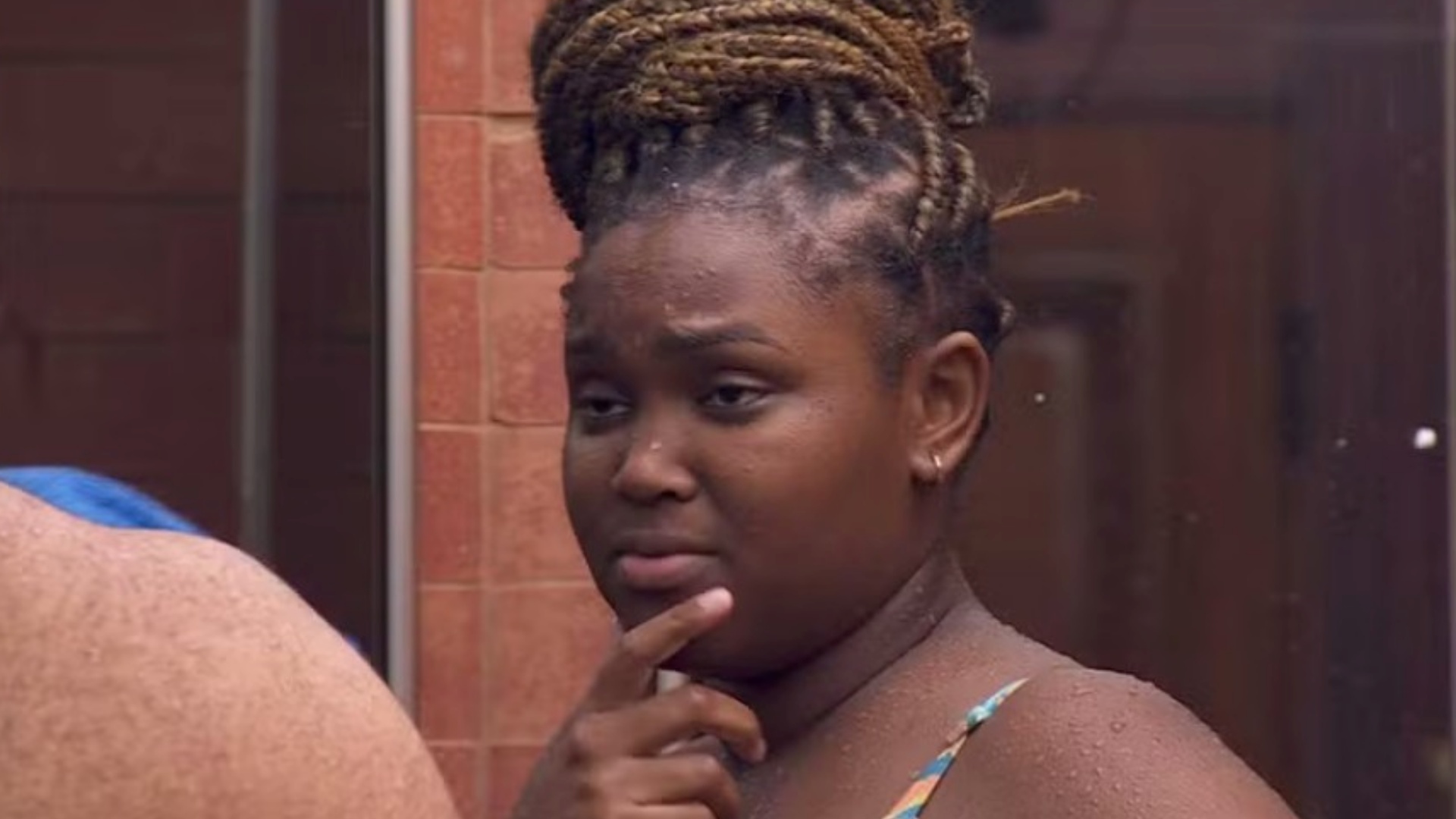 BBB 24: Raquele analisa atitude de sister e confessa: “Fico com pé atrás”