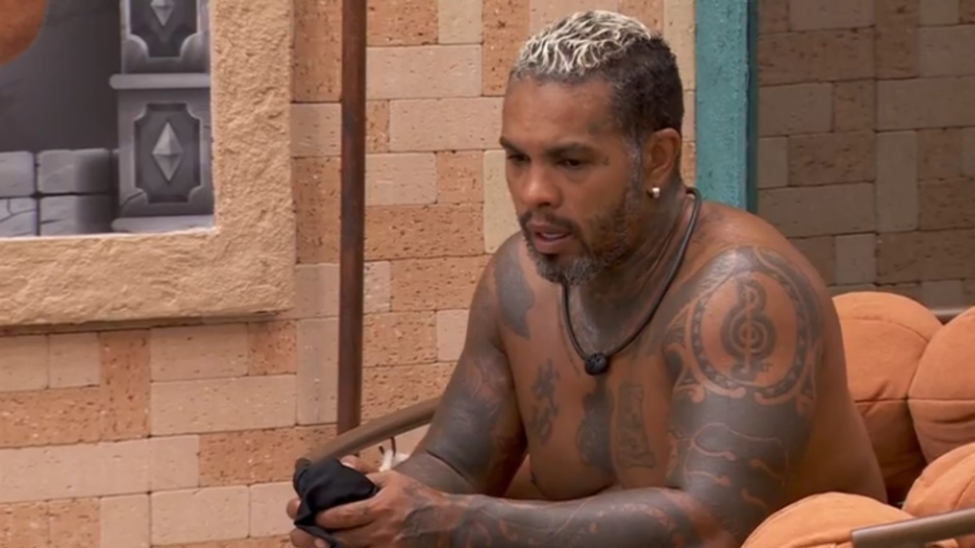 BBB 24: Rodriguinho nega convite para piscina: “Com essa galera aí não”