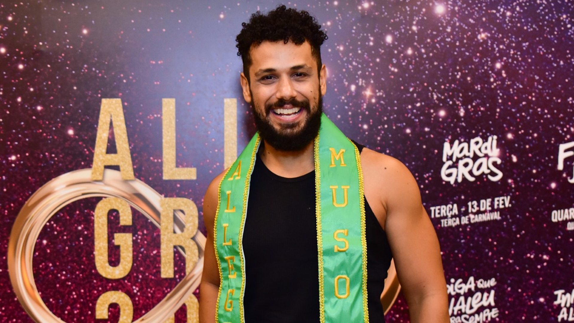 Amaury Lorenzo vibra como muso do Carnaval após sucesso em novela