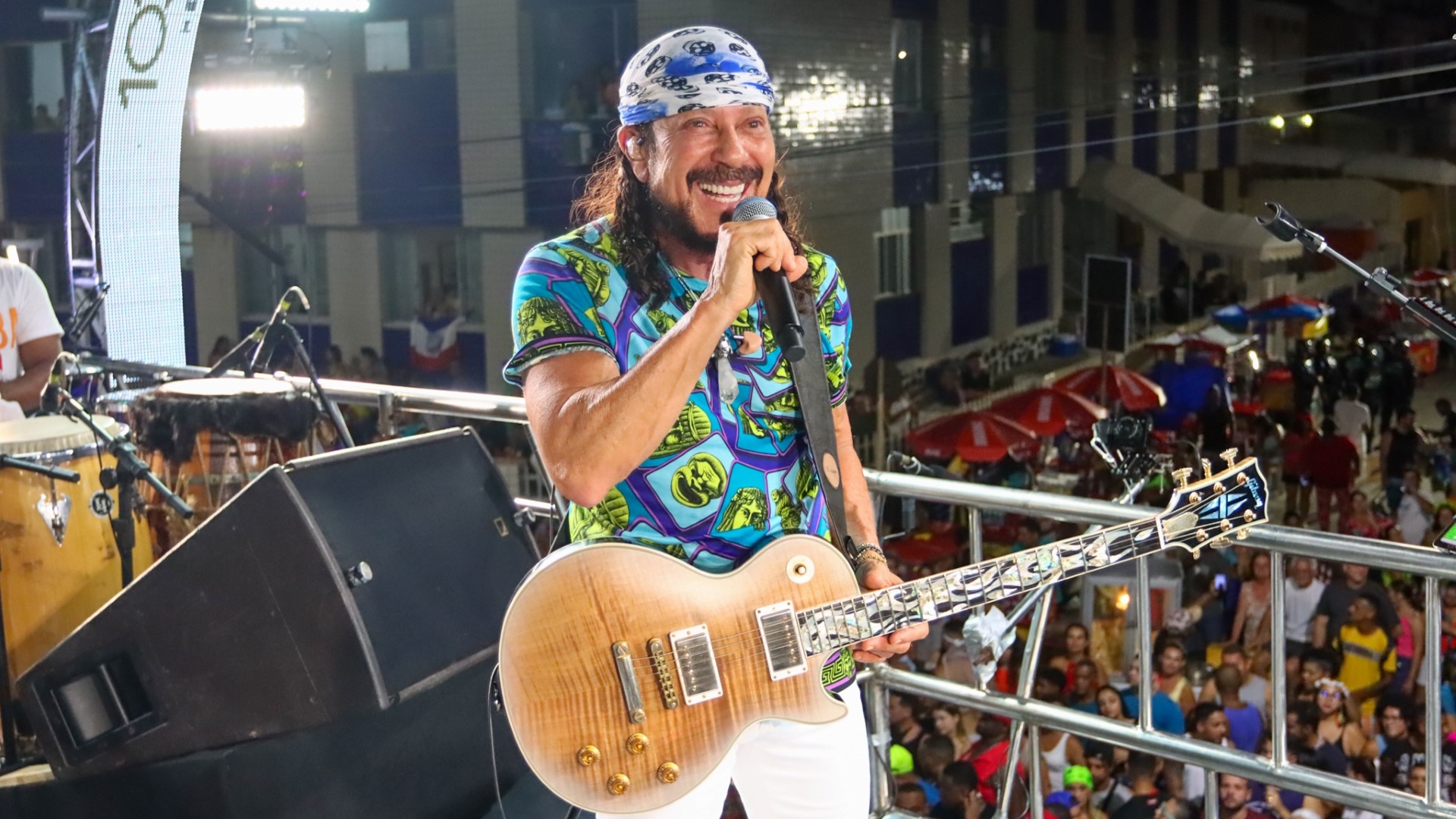 Bell Marques no Bloco da Quinta, no circuito Barra - Ondina, em Salvador