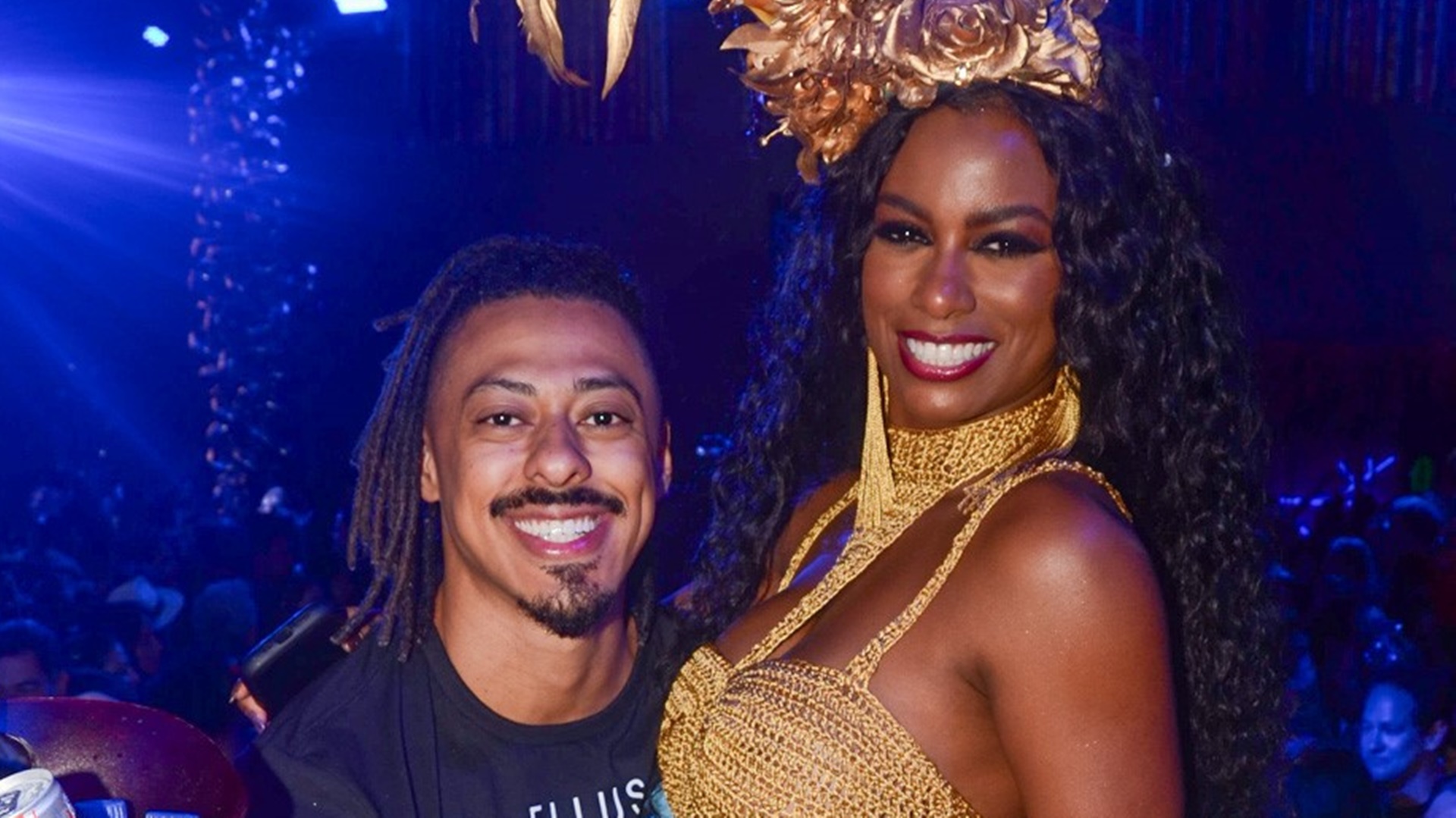 Ivi Pizzott foi coroada rainha do bloco Gueri Gueri, do Carnaval de São Paulo