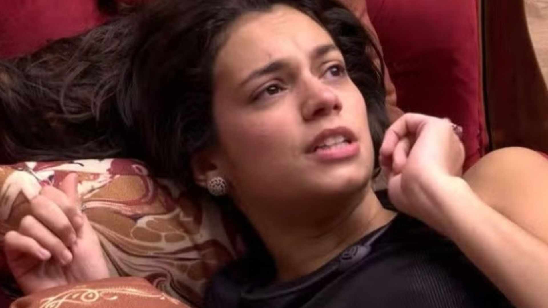 BBB 24: Alane chora e chama sister de ‘mimada’ e ‘cobra’