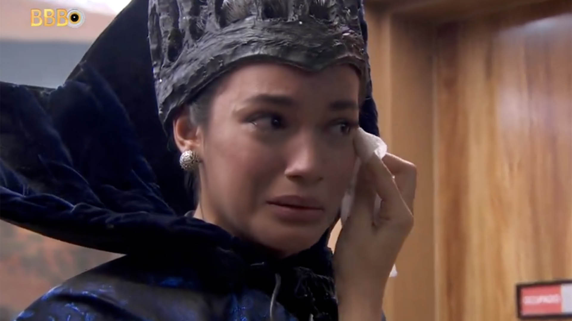 BBB 24: Alane recebe punição gravíssima e chora