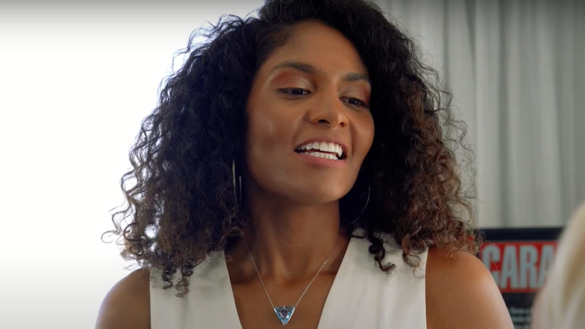 Barbara Reis celebra trajetória, representatividade e fama: ‘Fruto de vários anos’