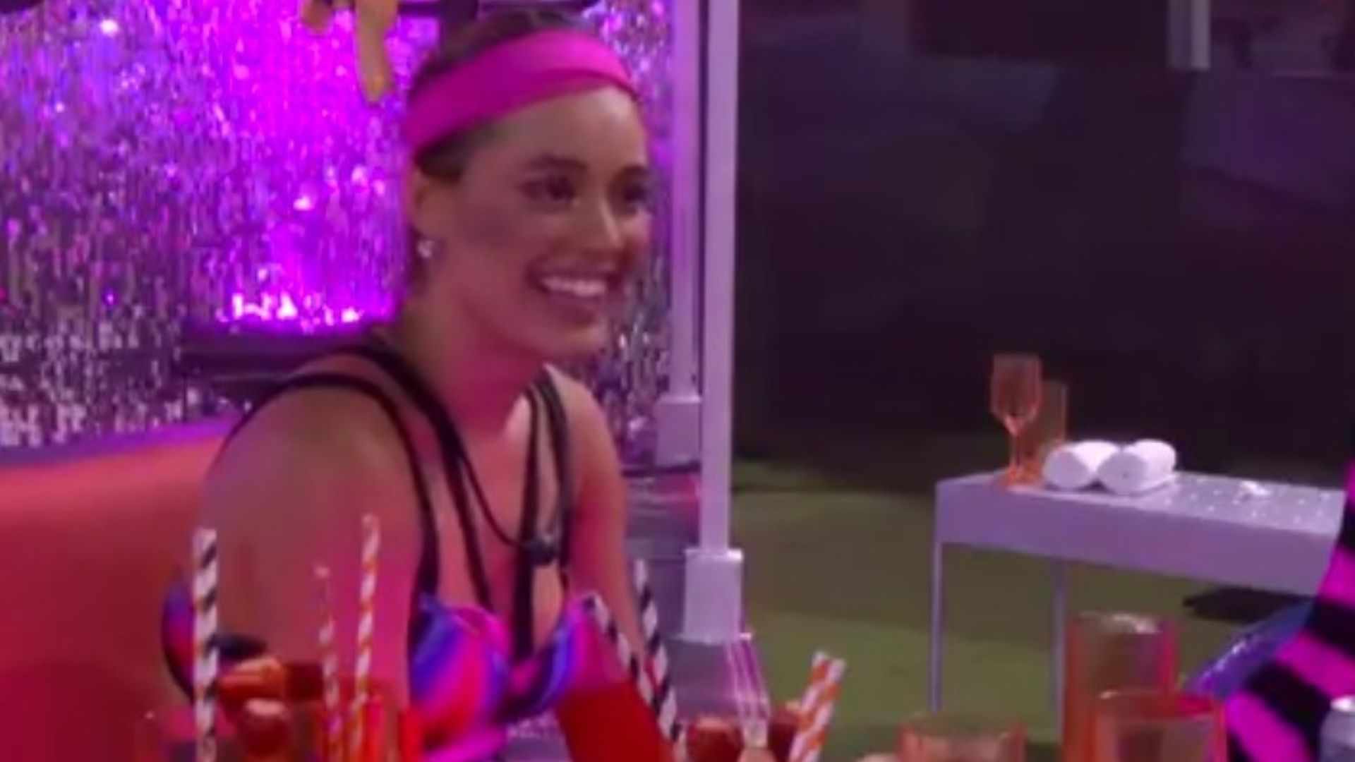 BBB 24: Virgem, Beatriz questiona brothers: ‘Vou casar?’