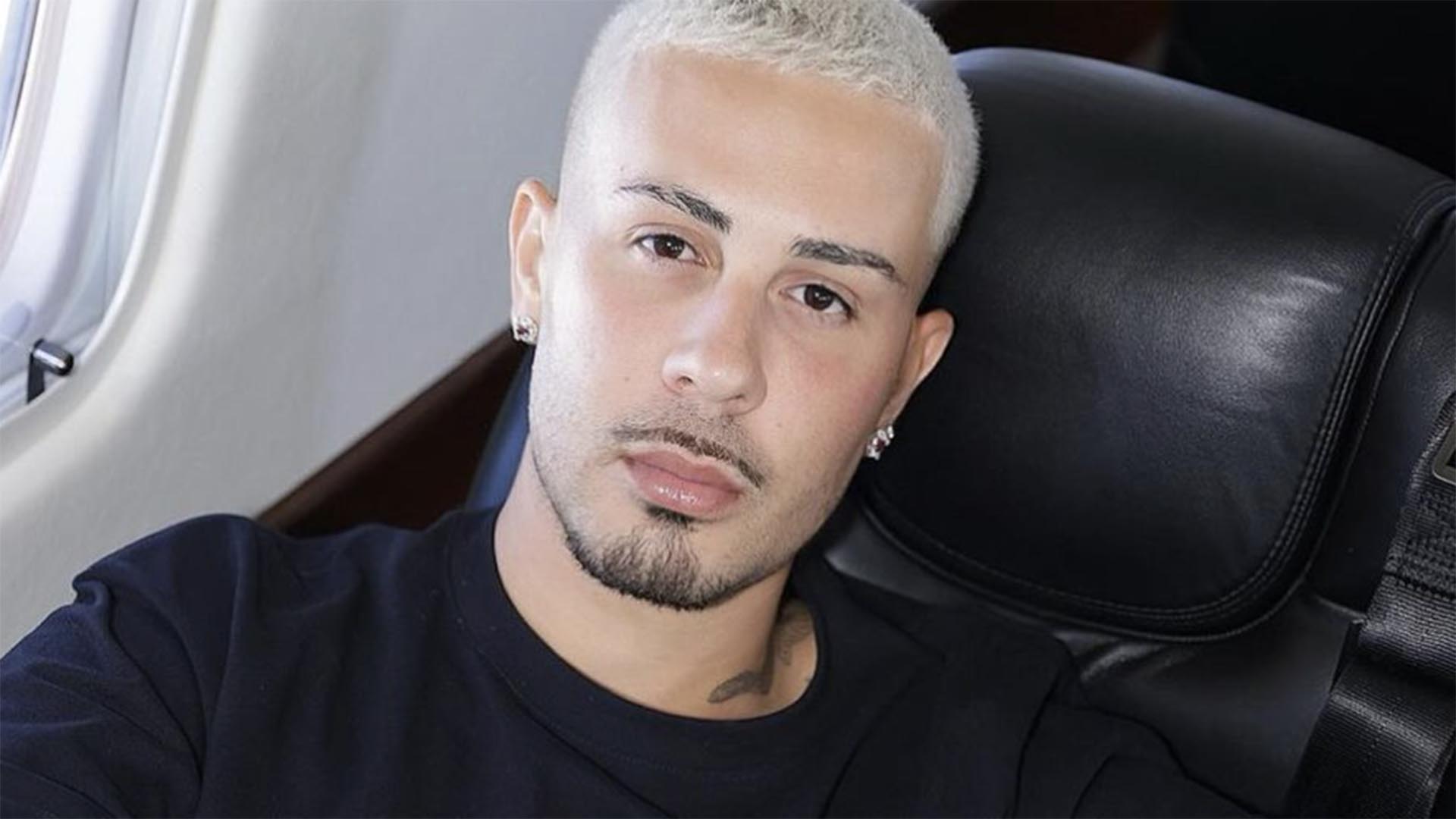 Carlinhos Maia fez lipoaspiração de papada. Veja antes e depois