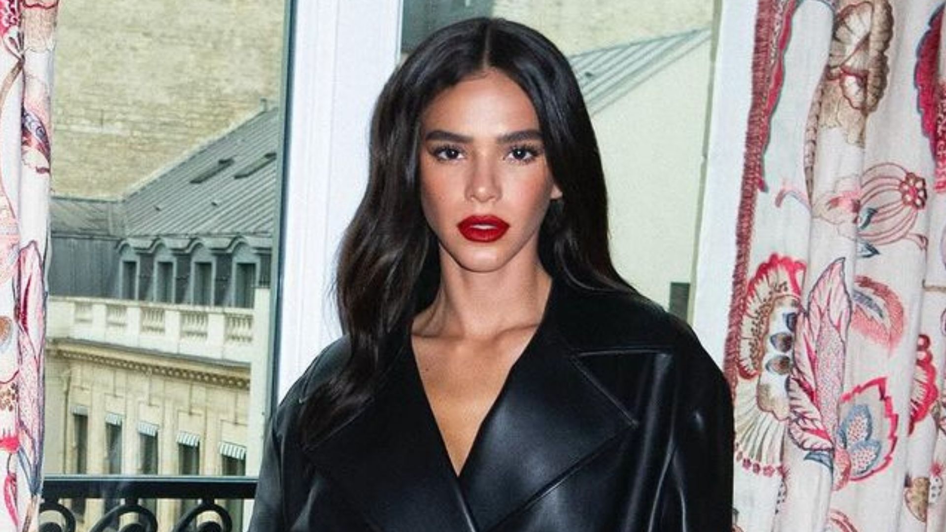 Confira todos os looks de Bruna Marquezine na temporada internacional de moda