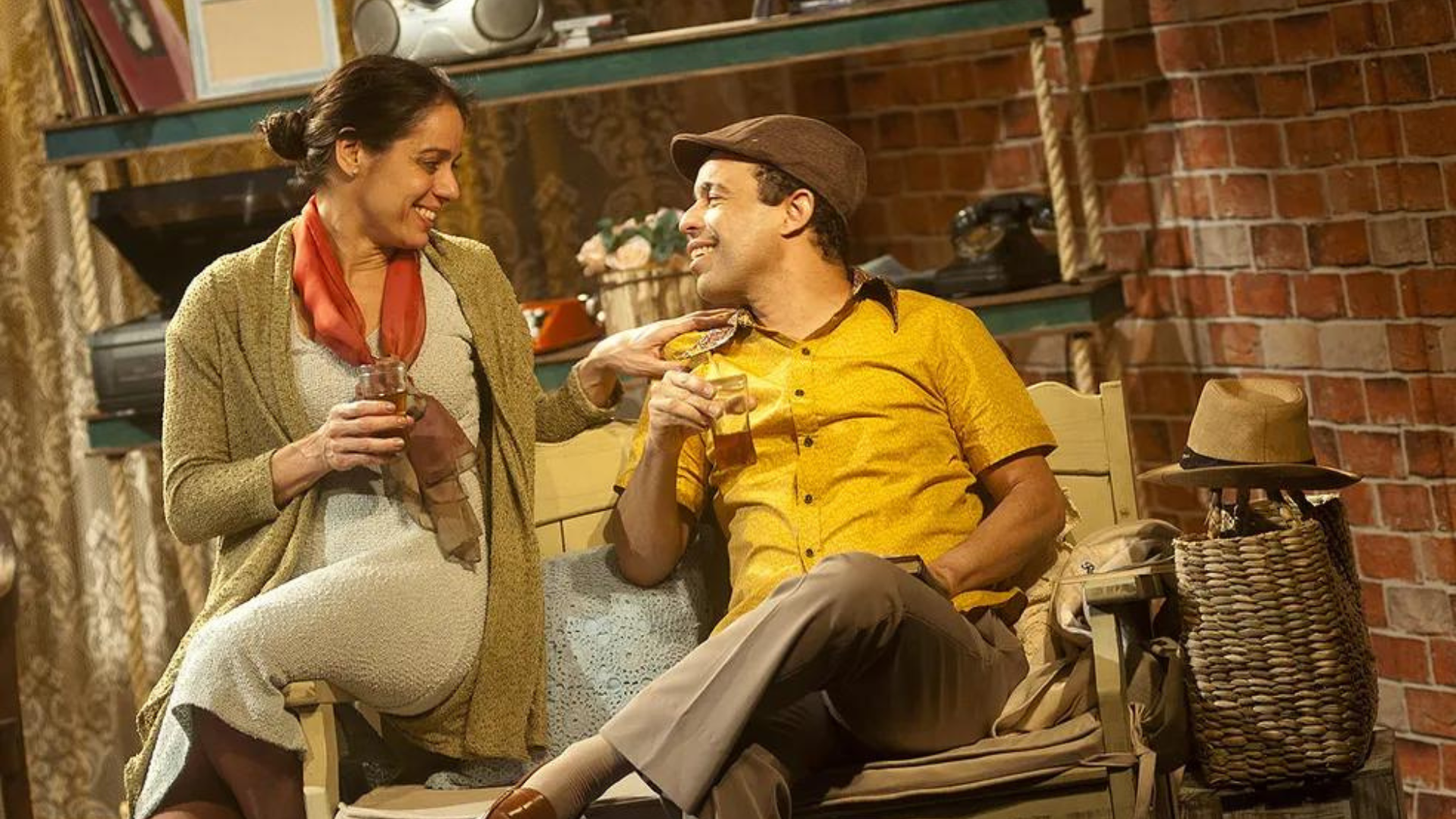 Em cartaz há oito anos, peça premiada vai virar filme: ‘Desperta interesse’