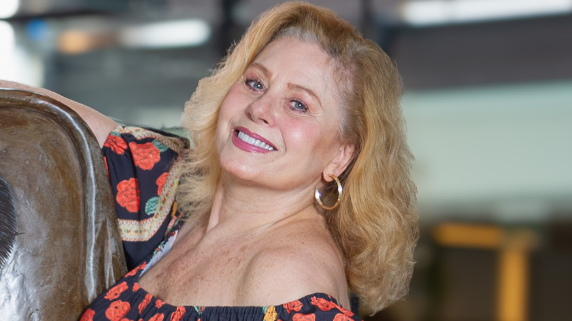 Em cartaz pelo Brasil, Vera Fischer trava luta contra o etarismo: ‘Ninguém me segura’