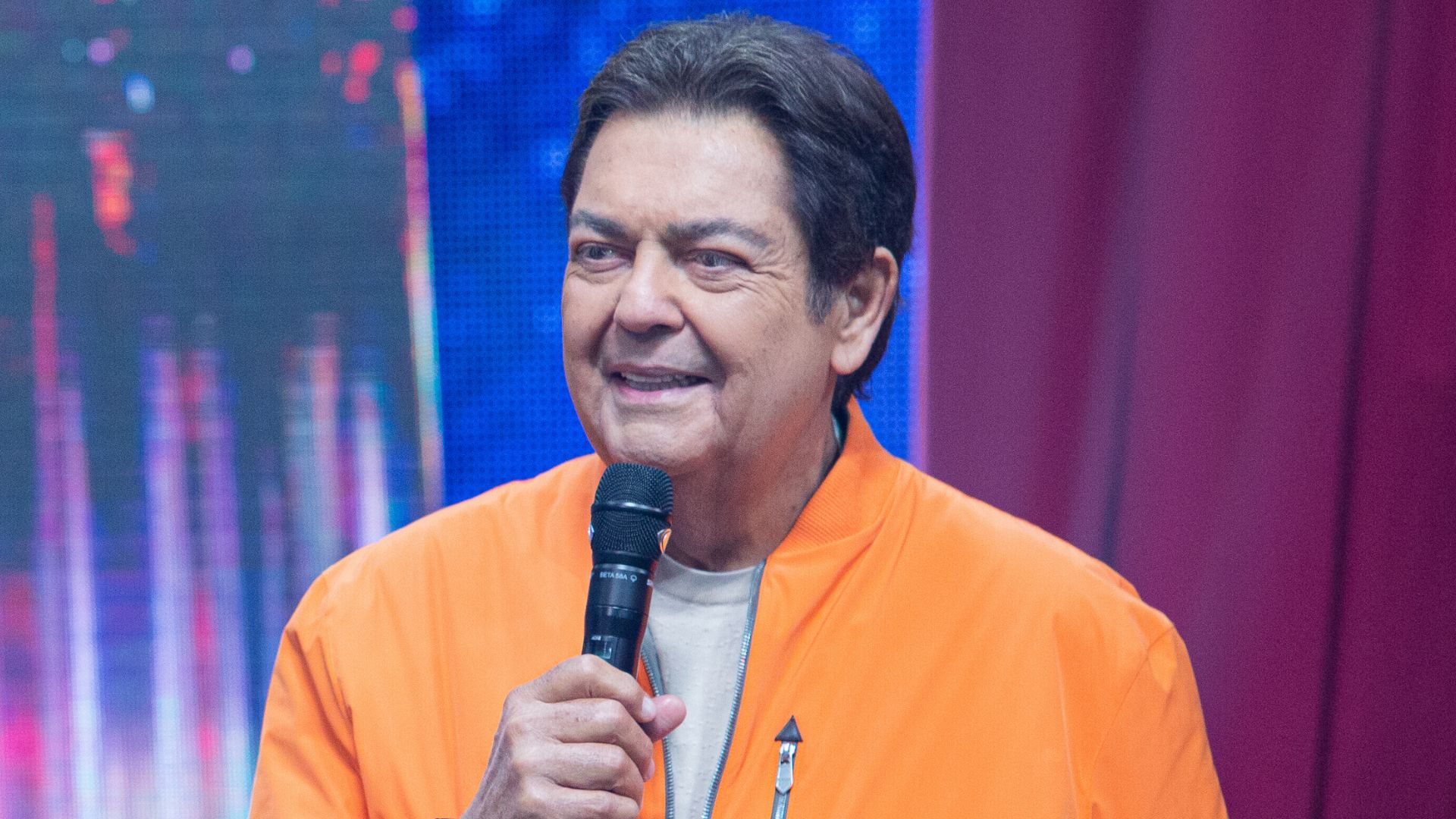 Após transplante de rim, Faustão passa por embolização