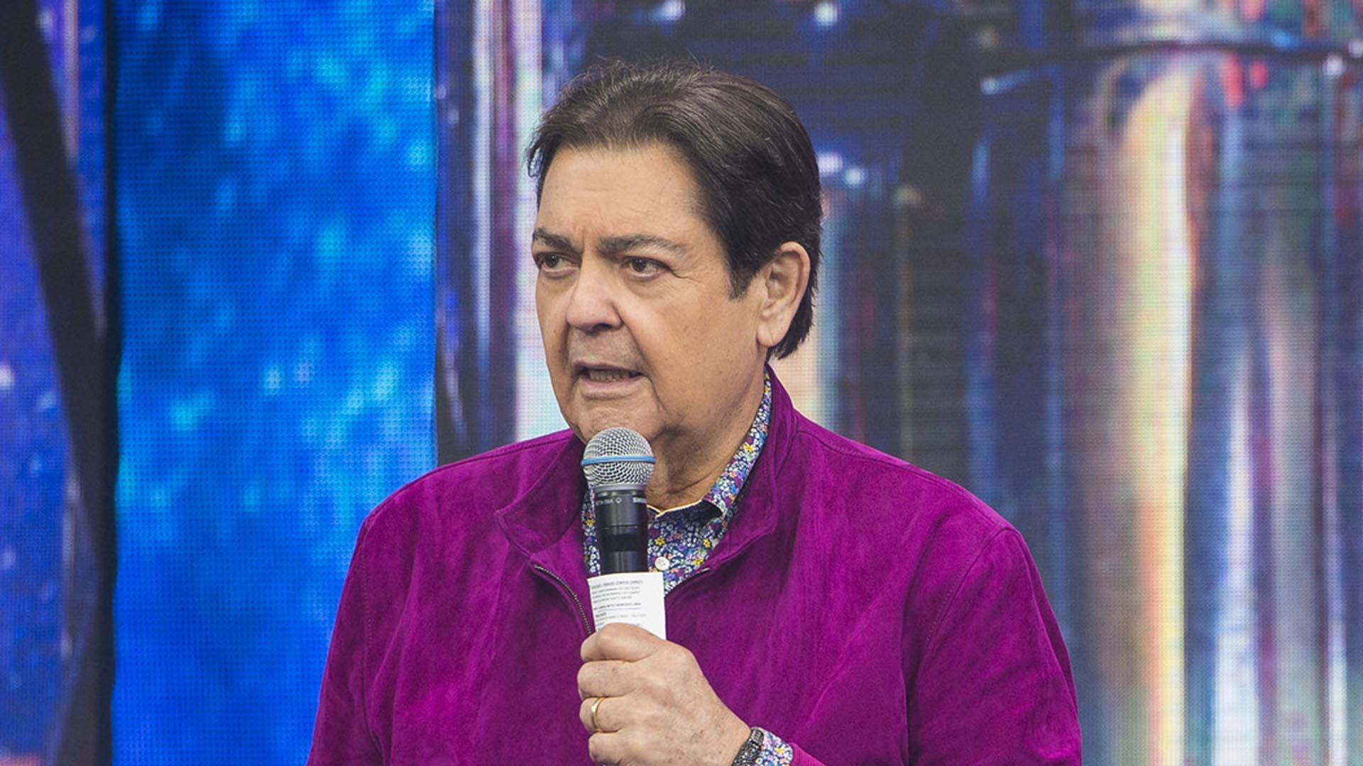 Faustão passa pelo 3º transplante após infecção aguda, diz boletim médico