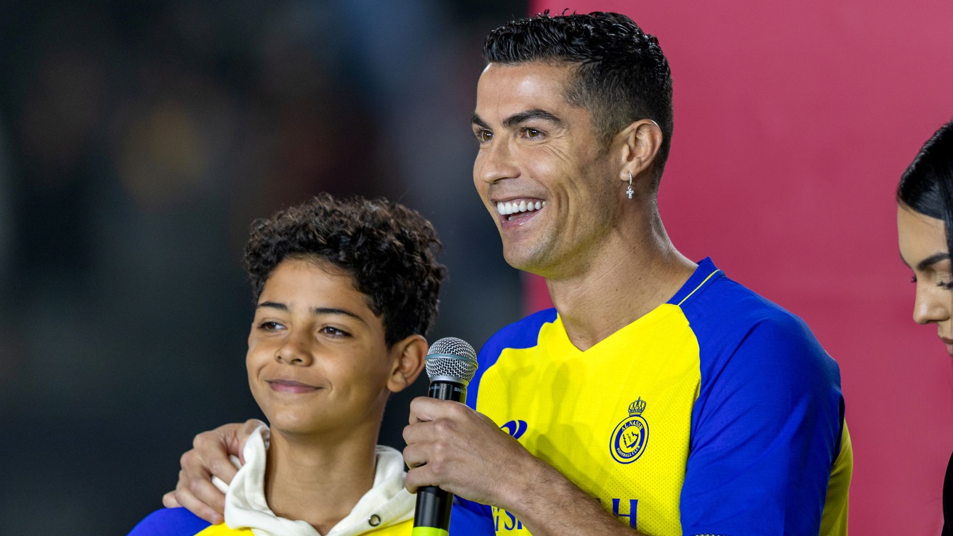 Filho de Cristiano Ronaldo conquista primeiro título como jogador profissional