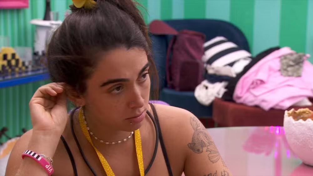 BBB 24: Giovanna aponta mudança de comportamento em Isabelle
