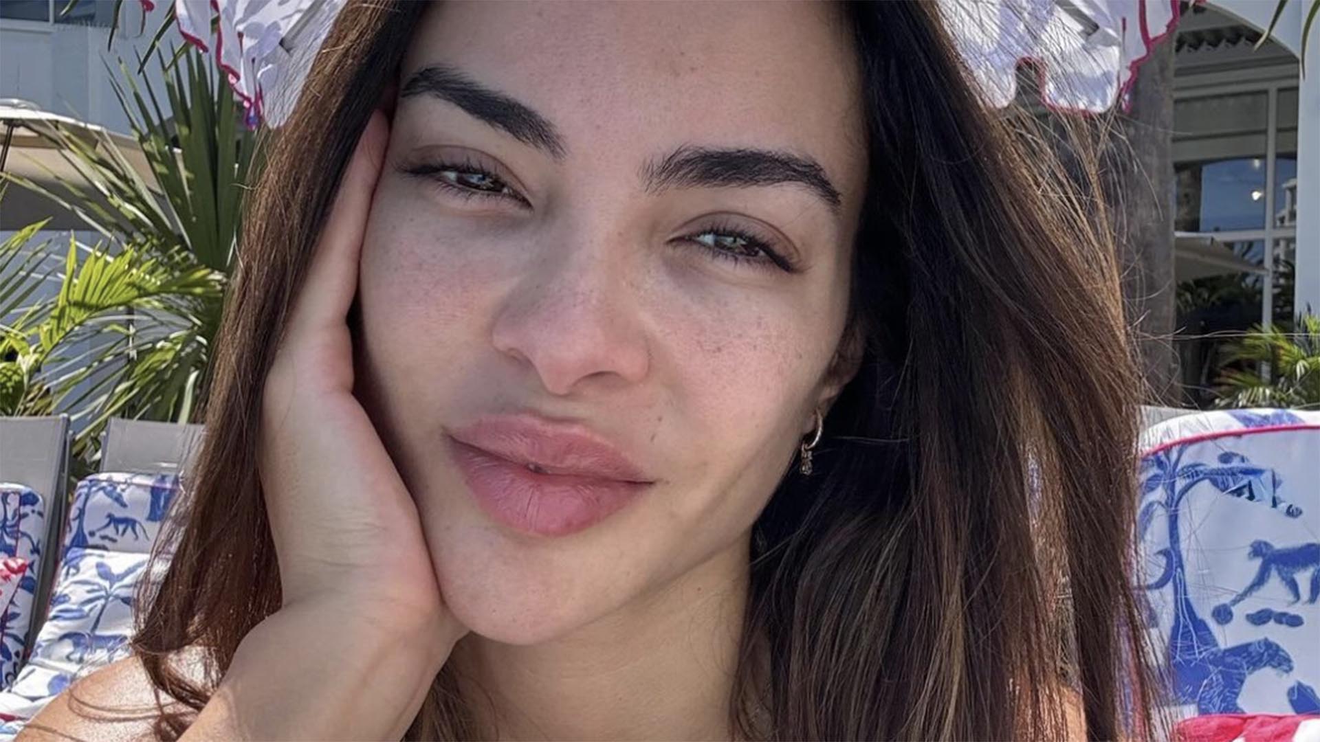 Esposa de Daniel Alves reaparece após ele sair da prisão