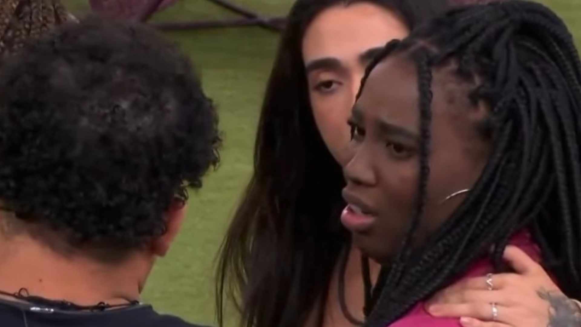 BBB 24: Após saída de Yasmin, Leidy se desespera, chora e fala de sair