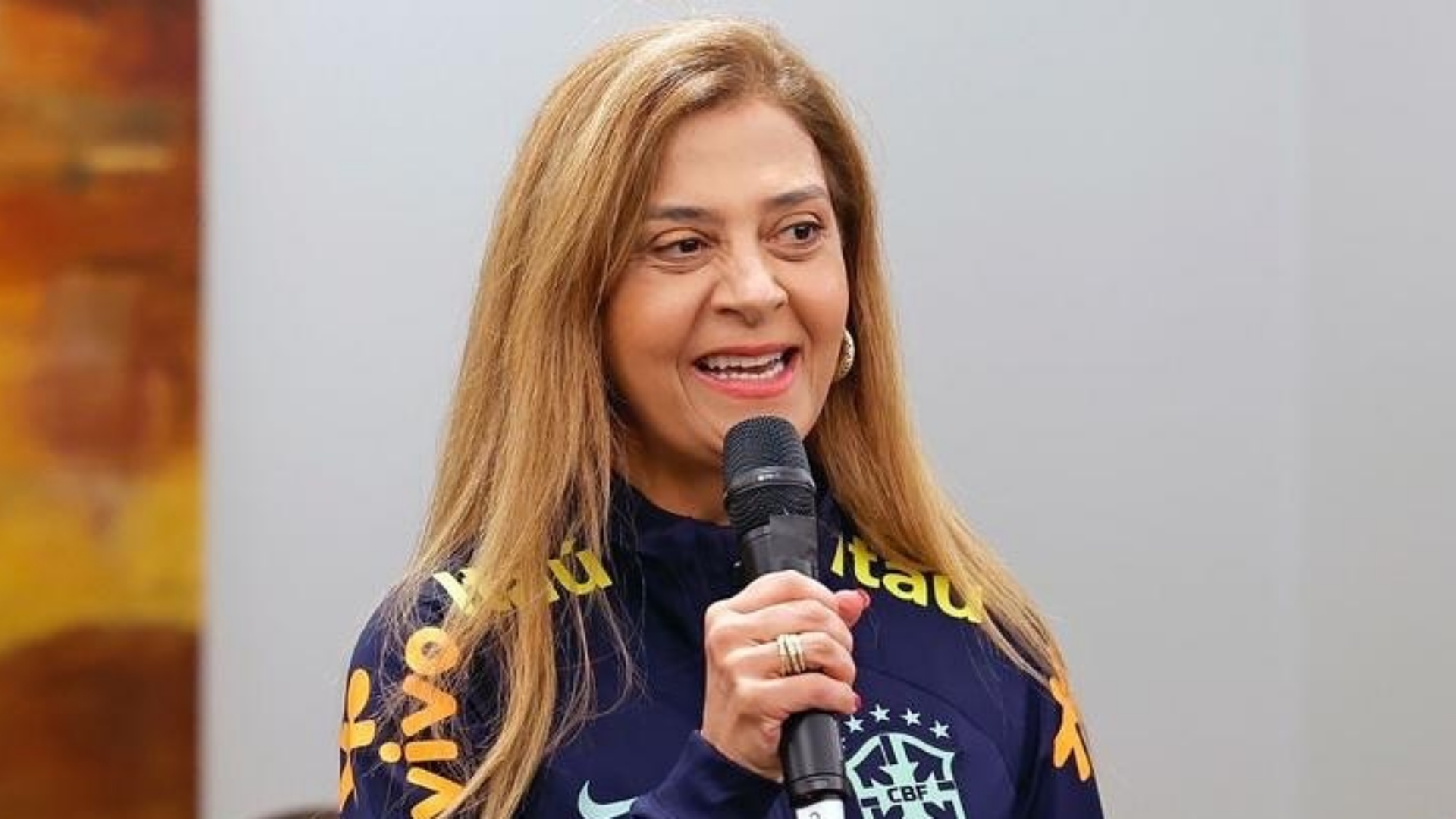 Leila Pereira sobre Daniel Alves e Robinho: “Tapa na cara de todas nós mulheres”