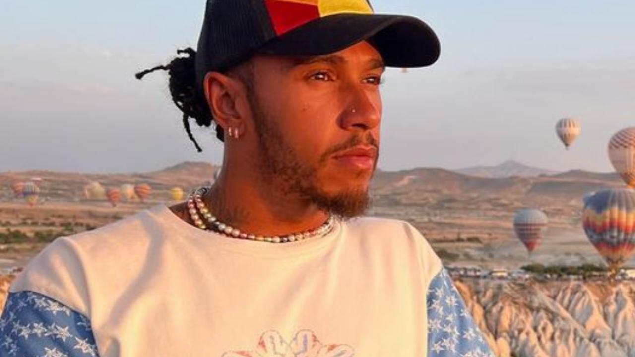 Solteiro, Lewis Hamilton estaria à procura de novo amor em aplicativo de namoro