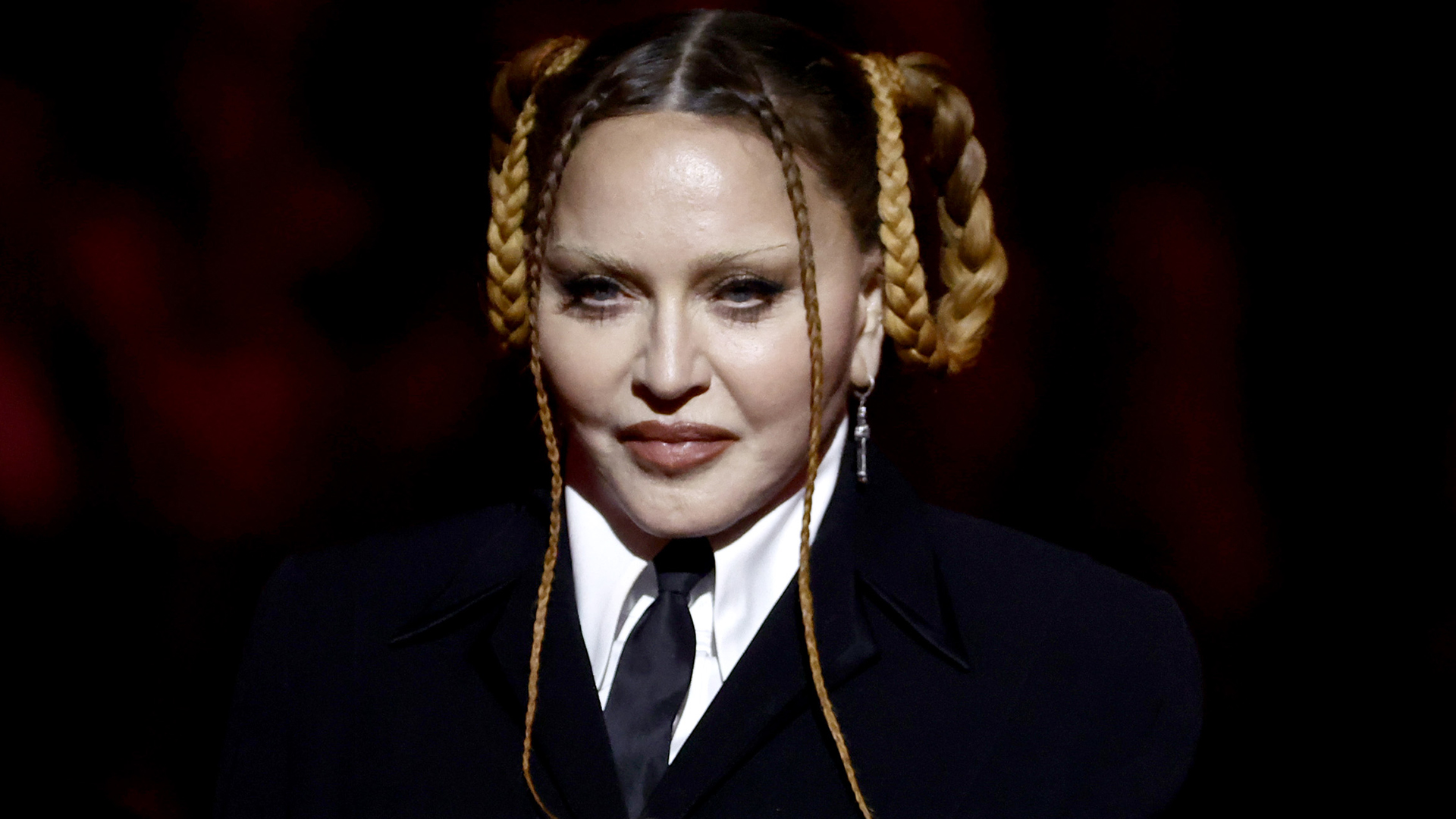 Madonna revela qual foi a primeira palavra que disse ao acordar do coma