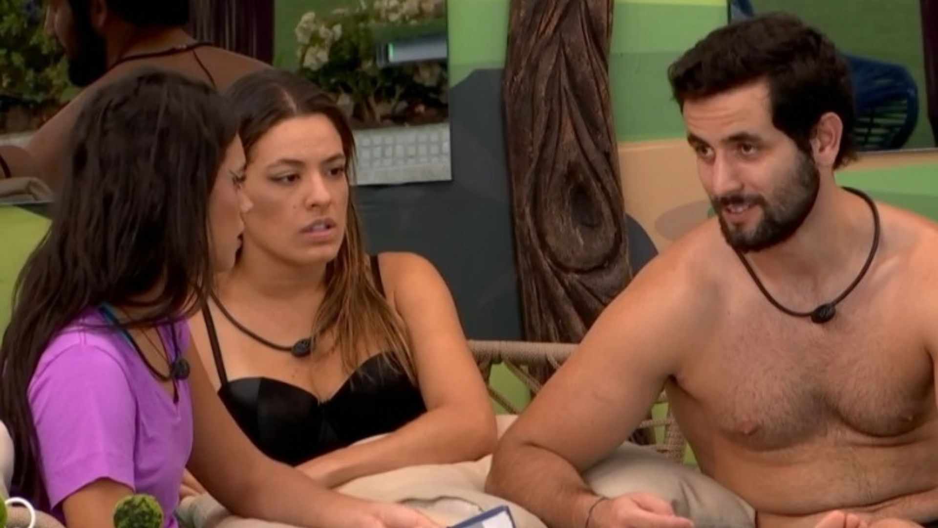 BBB 24: Matteus alerta sisters sobre vazamento de informações