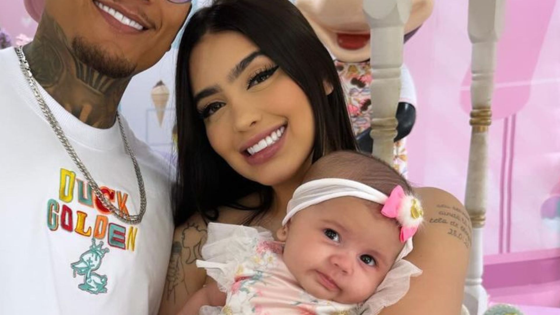 MC Mirella responde comentário sobre sua postura pós-maternidade: “Sem paciência”