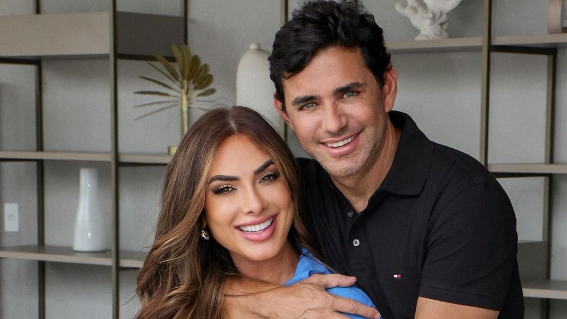 Acabou! Nicole Bahls anuncia o fim de seu relacionamento