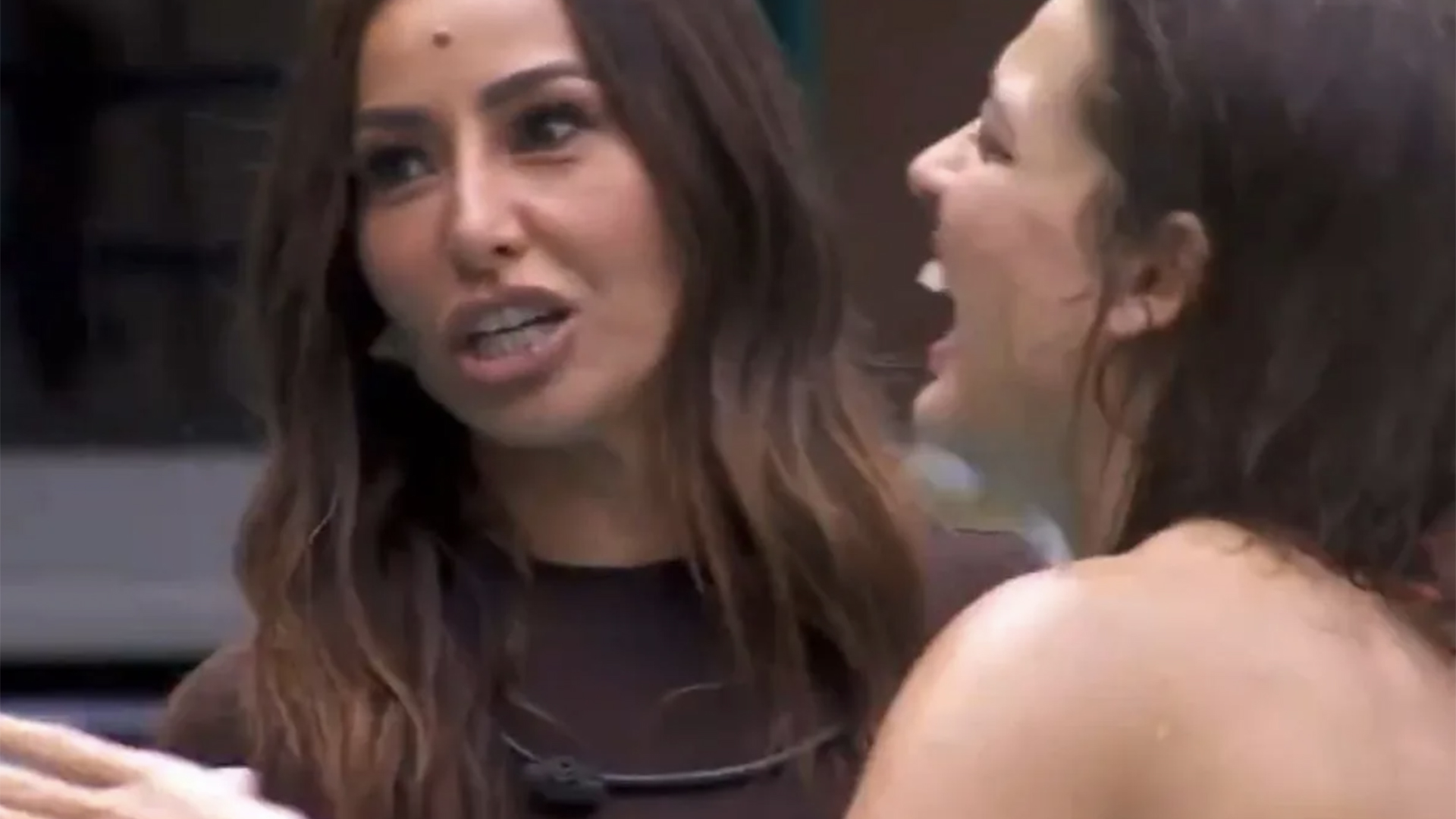 BBB 24: Sabrina Sato faz pergunta indiscreta para Beatriz