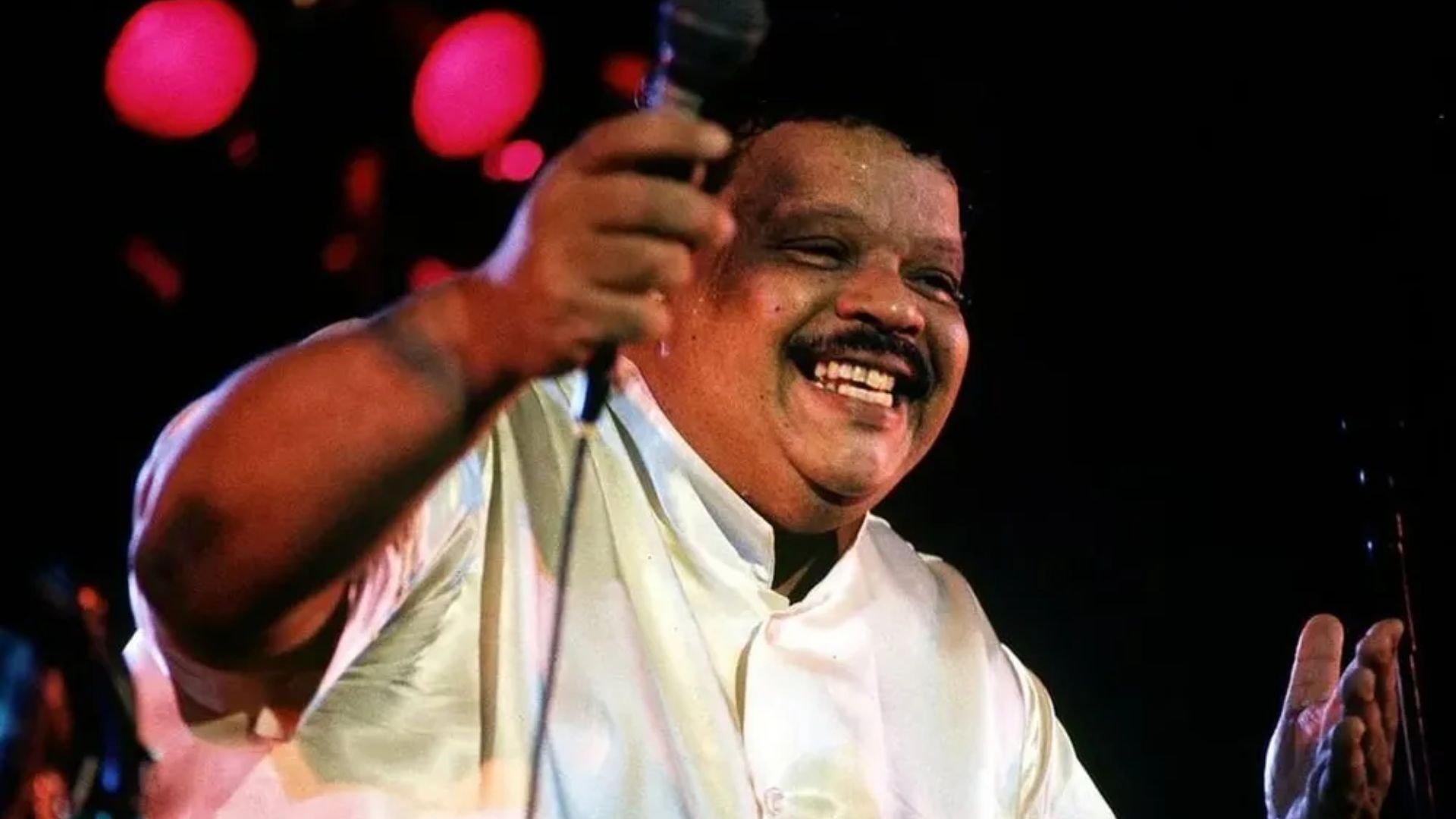 Justiça autoriza exumação do corpo de Tim Maia para novo teste de paternidade